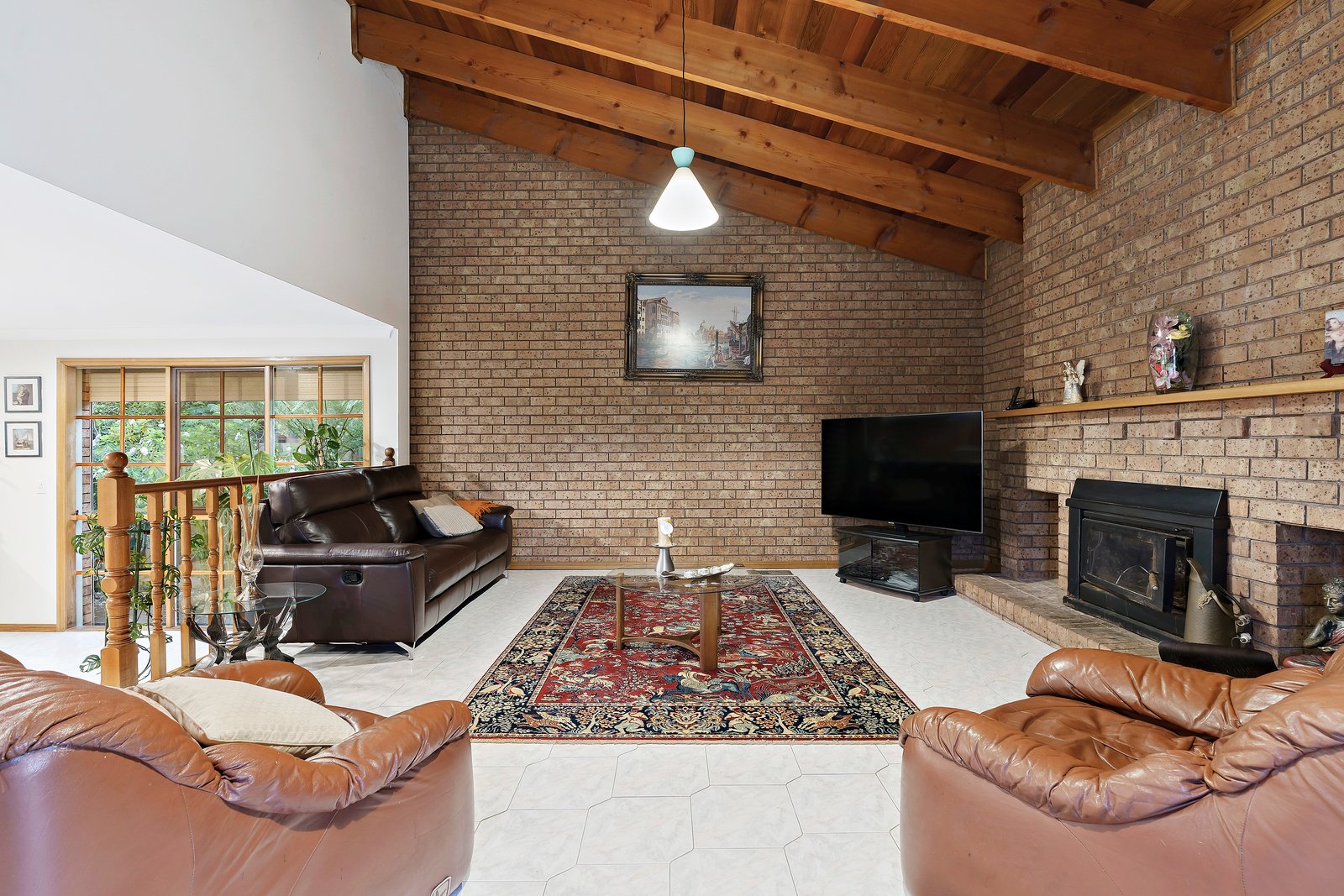 Property Gallery Thumbnail 3