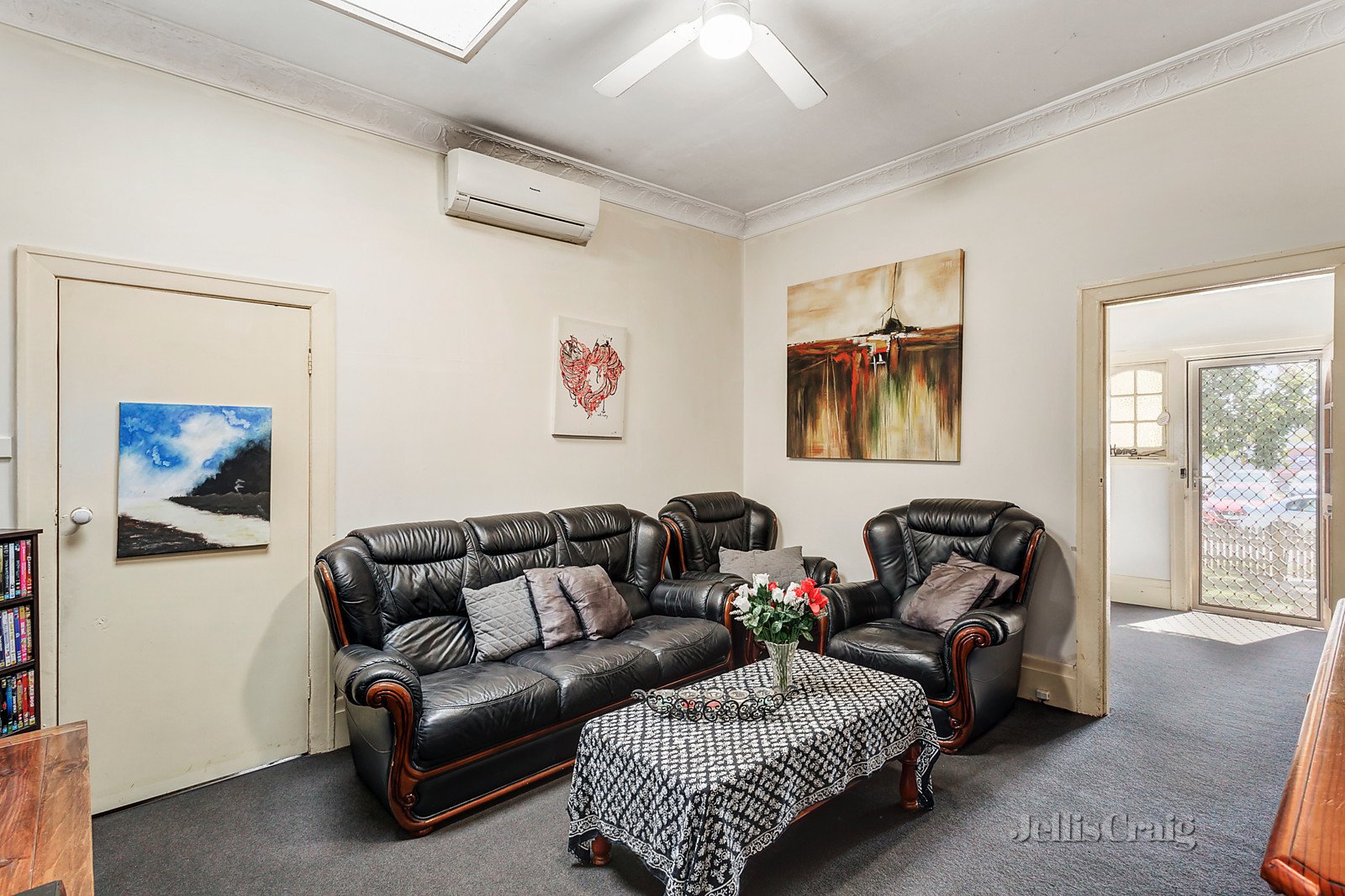 5 Thanet Court, Ringwood image 4