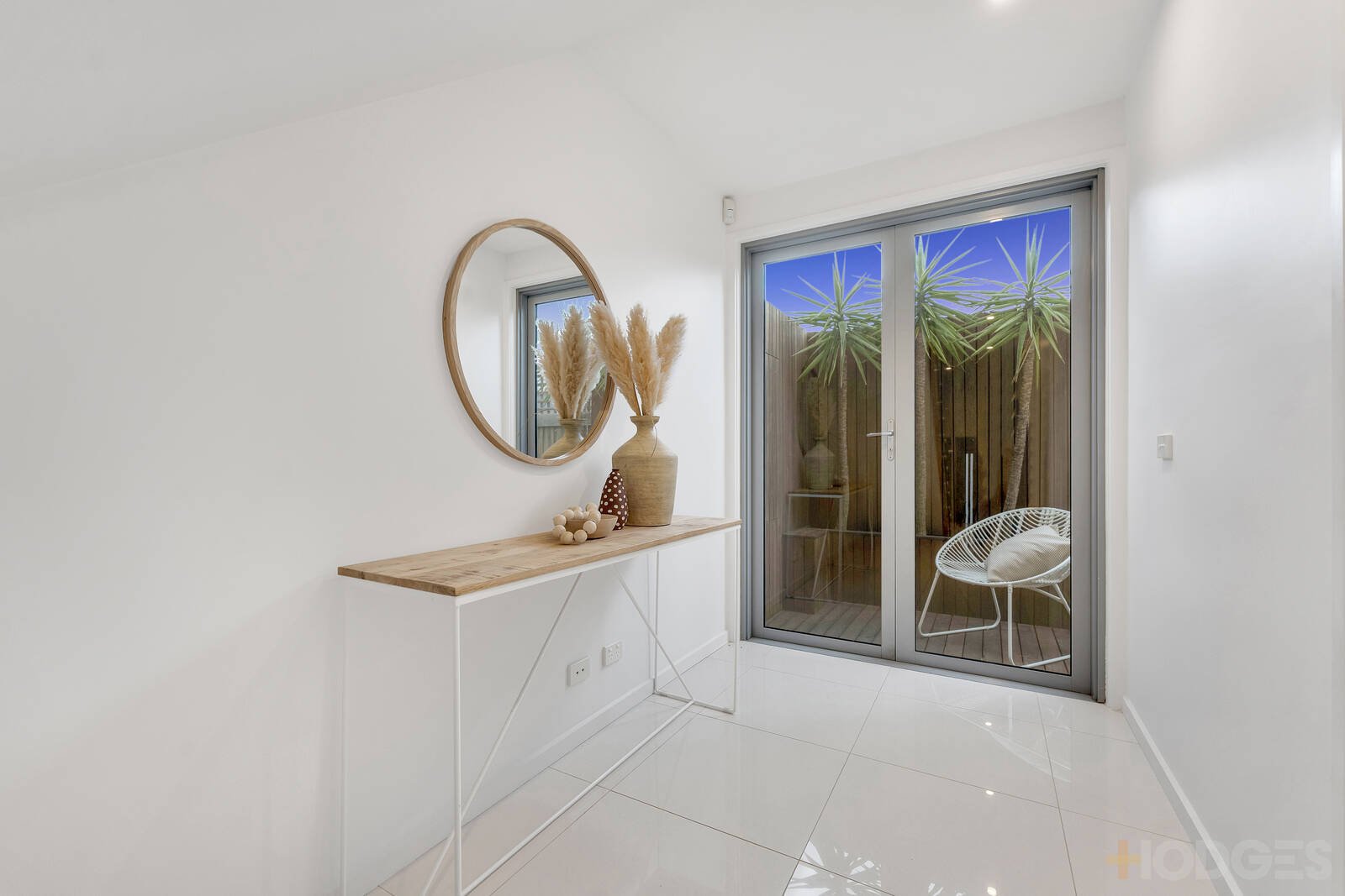 5 The Beachway  Chelsea