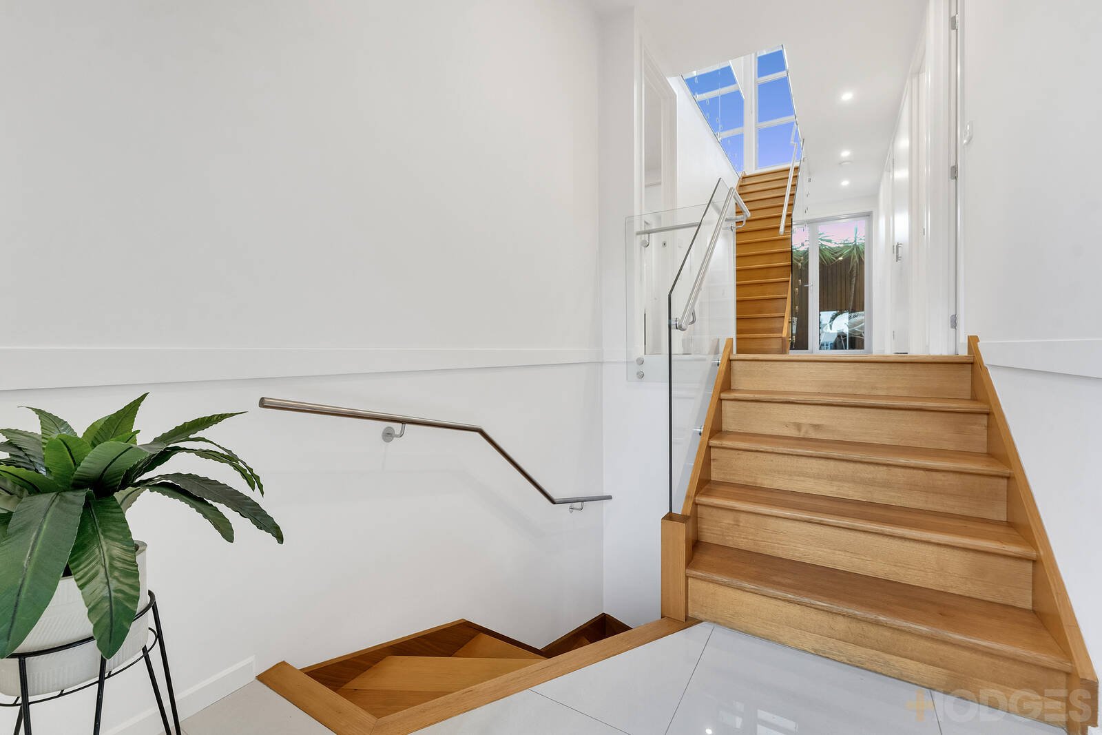 5 The Beachway  Chelsea