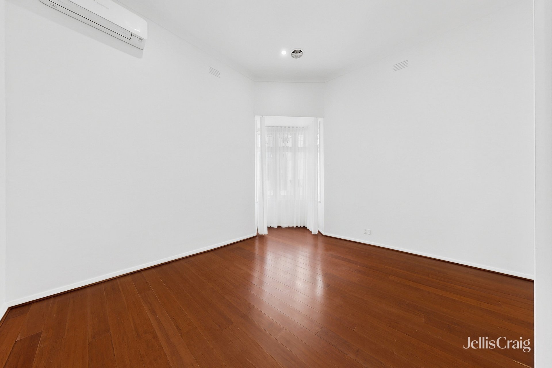 5 The Crescent, Ascot&nbsp;Vale image 9