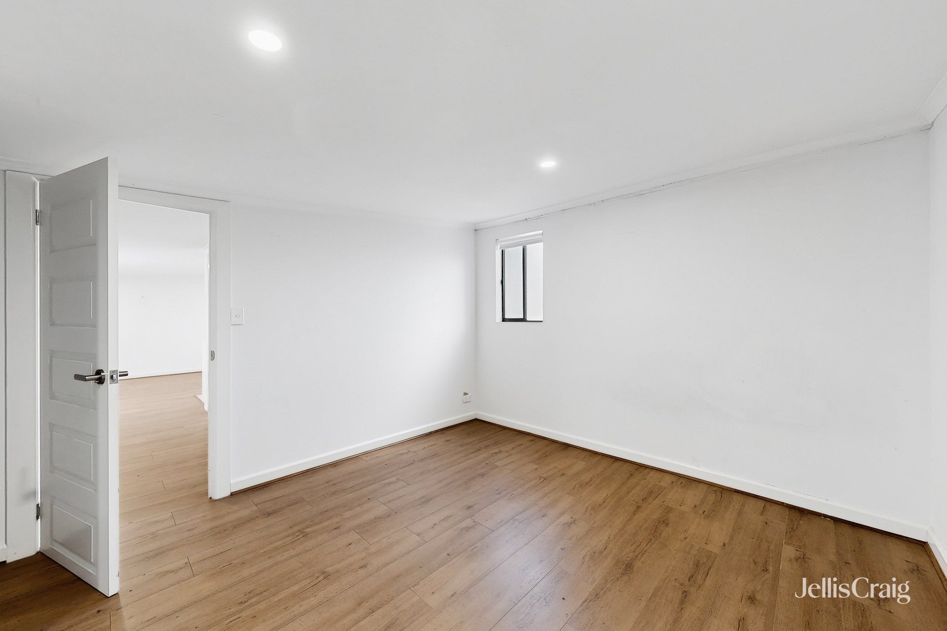 5 The Crescent, Ascot&nbsp;Vale image 8