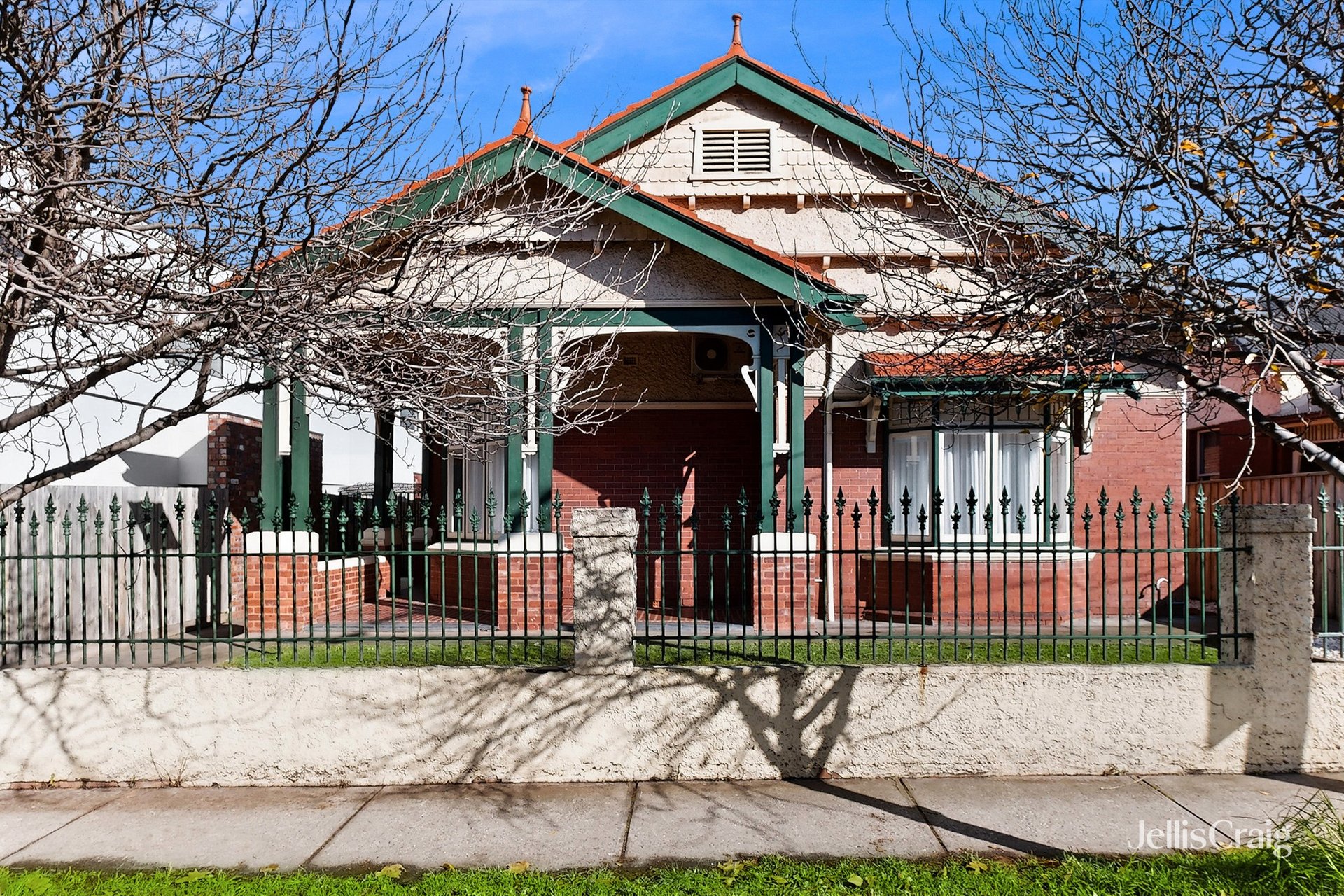 5 The Crescent, Ascot&nbsp;Vale image 1