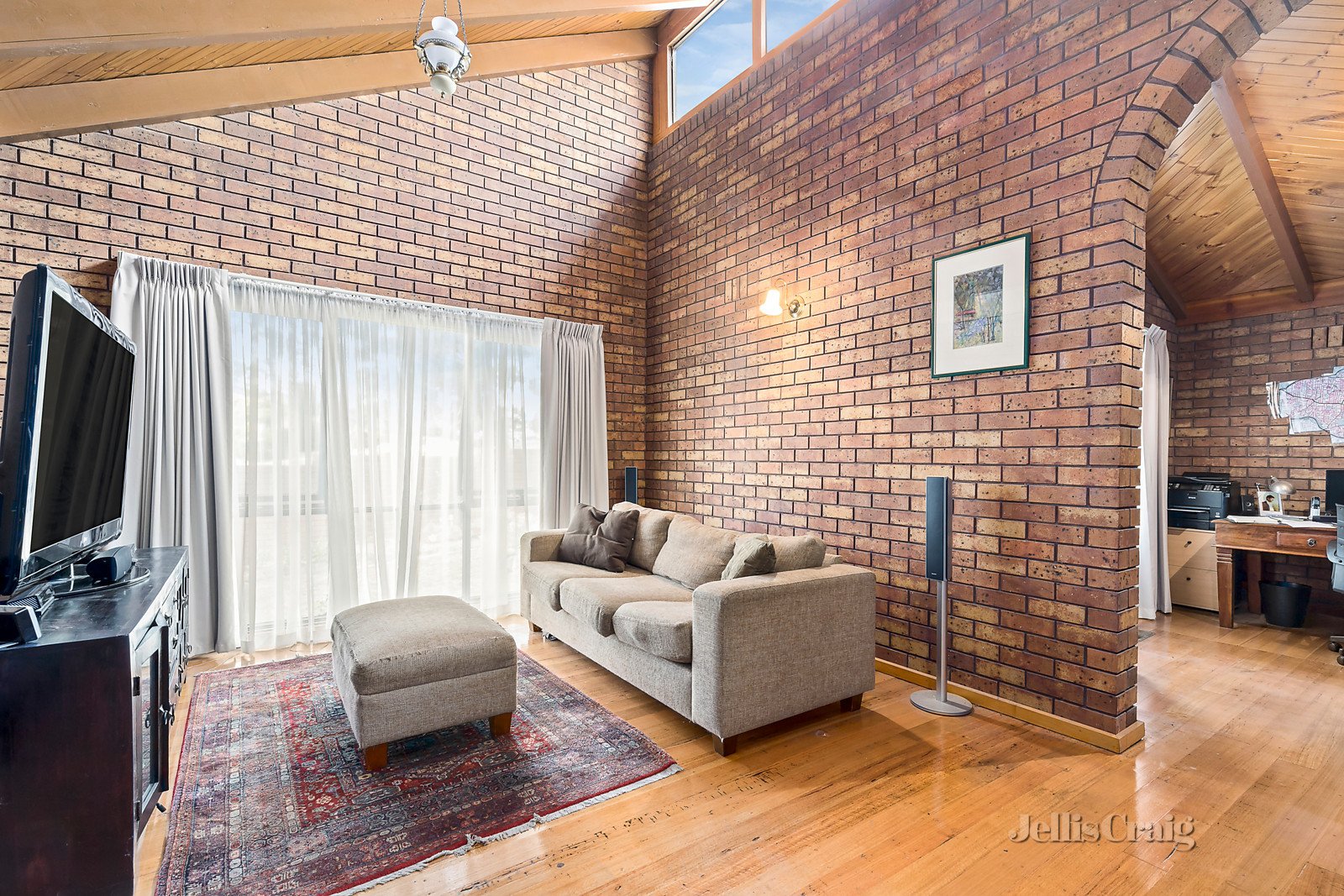 5 Thomson Drive, Rosanna image 3