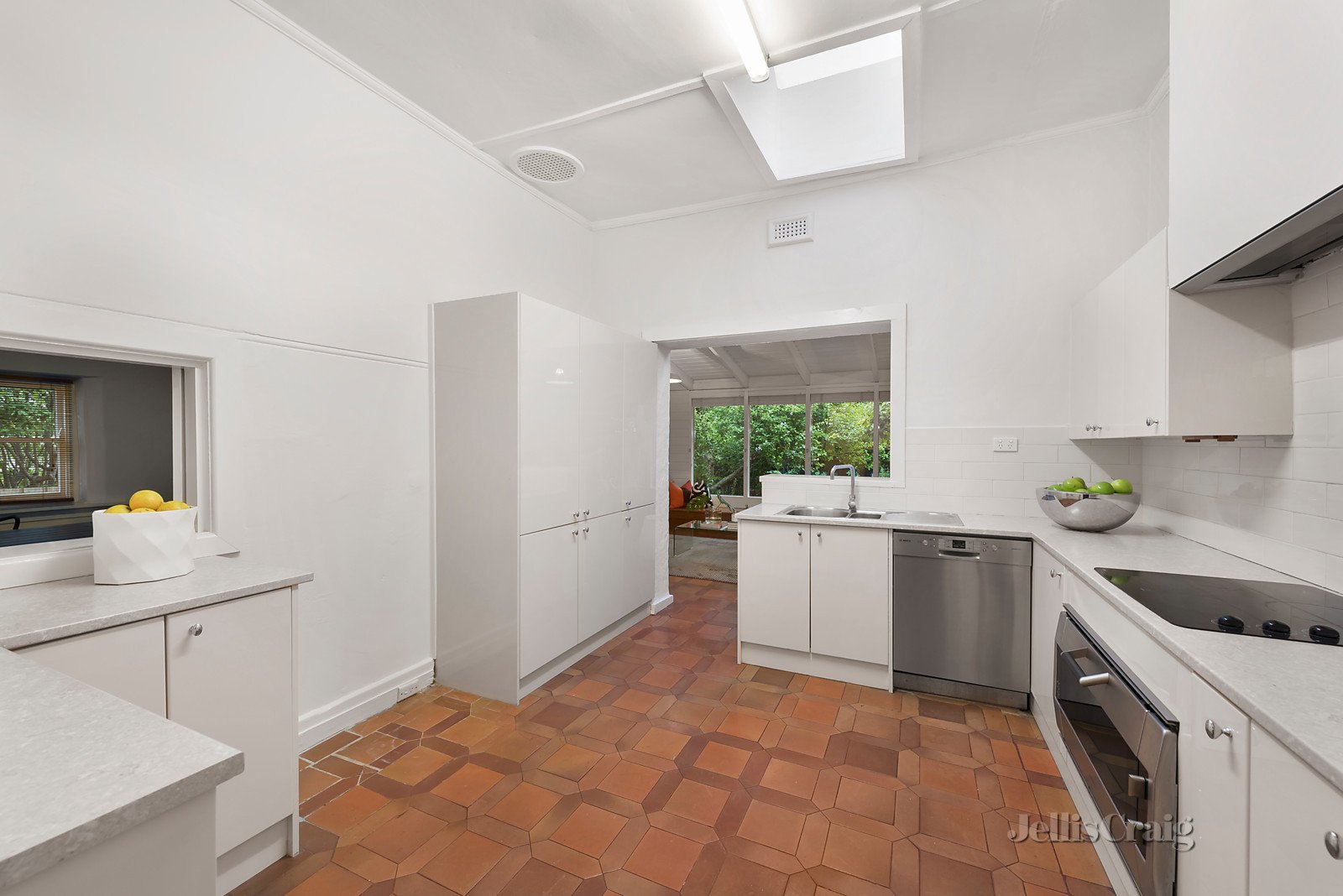 5 Thornton Street, Kew image 7