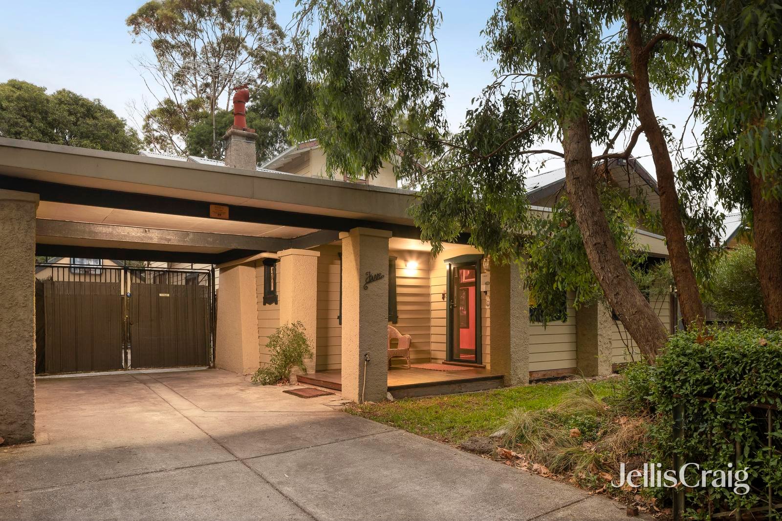 5 Toolangi Road, Alphington image 2