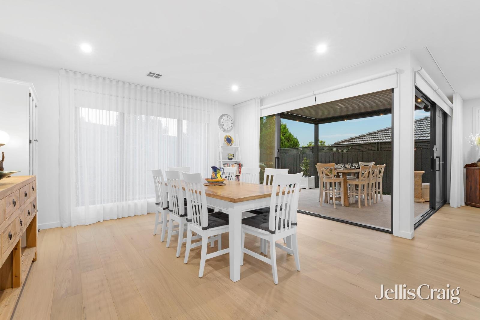 5 Toronto Avenue, Doncaster image 4