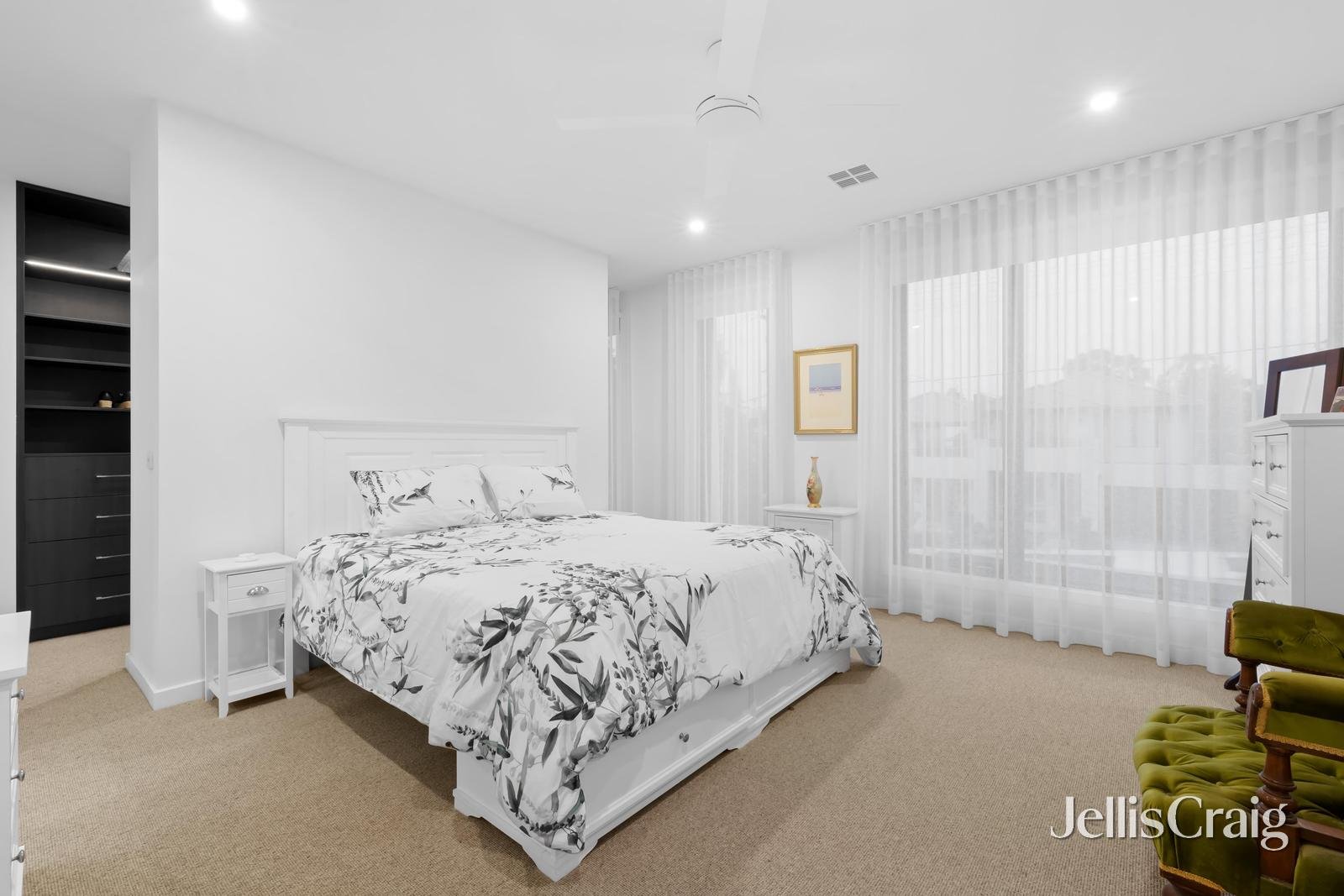 5 Toronto Avenue, Doncaster image 6