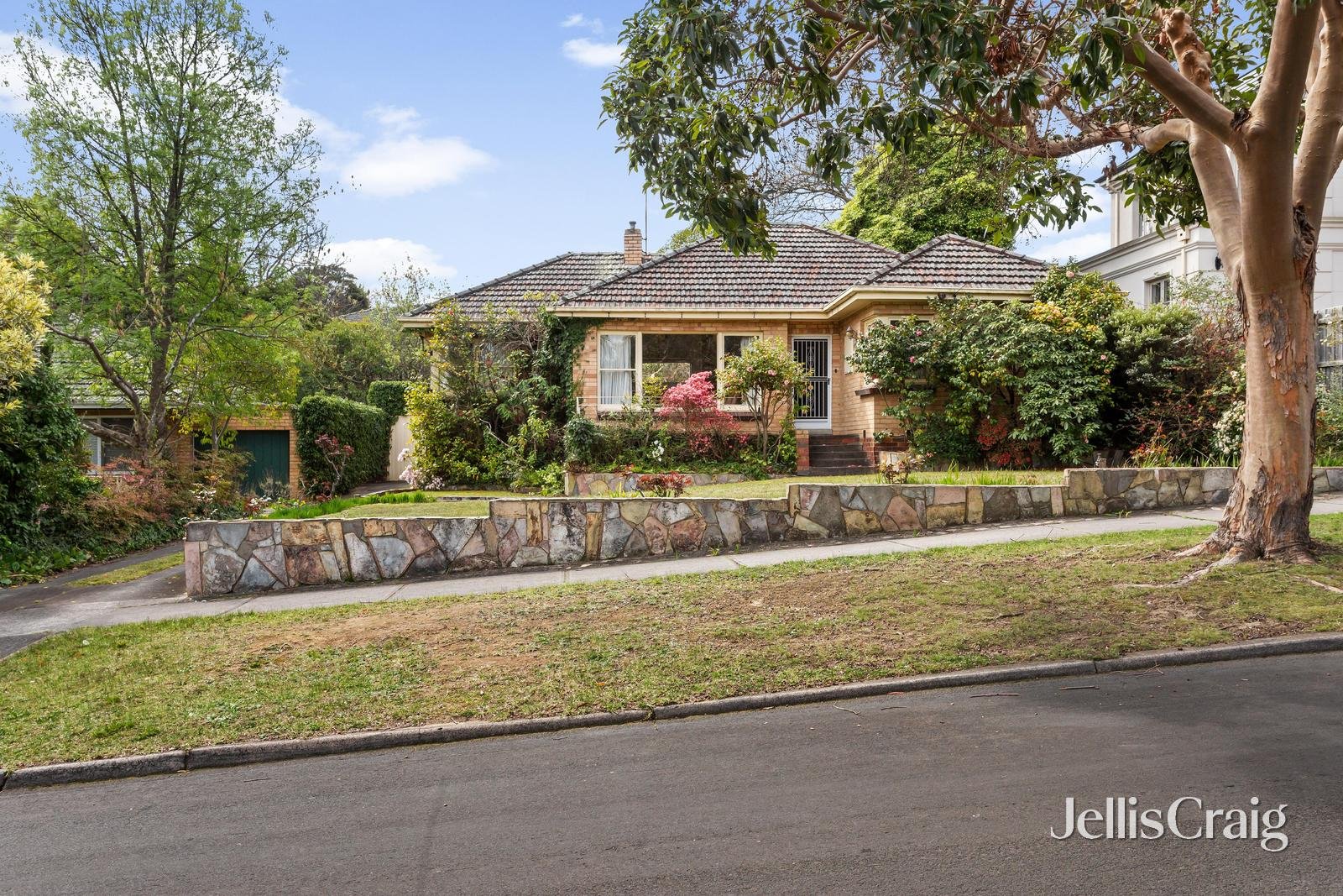 5 Tovey Street, Balwyn North image 2