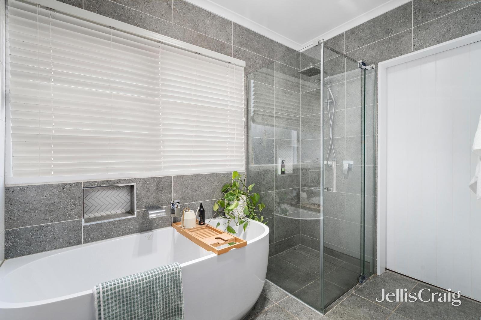5 Trevor Court, Nunawading image 10