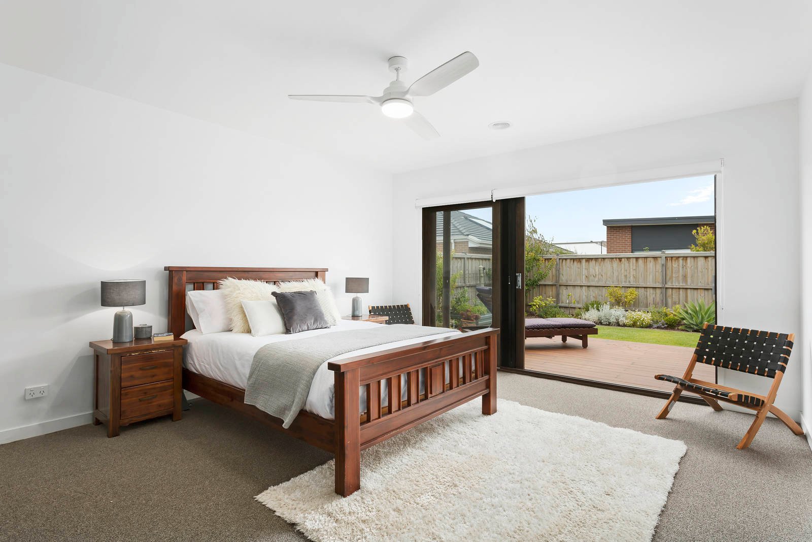 Property Gallery Thumbnail 8