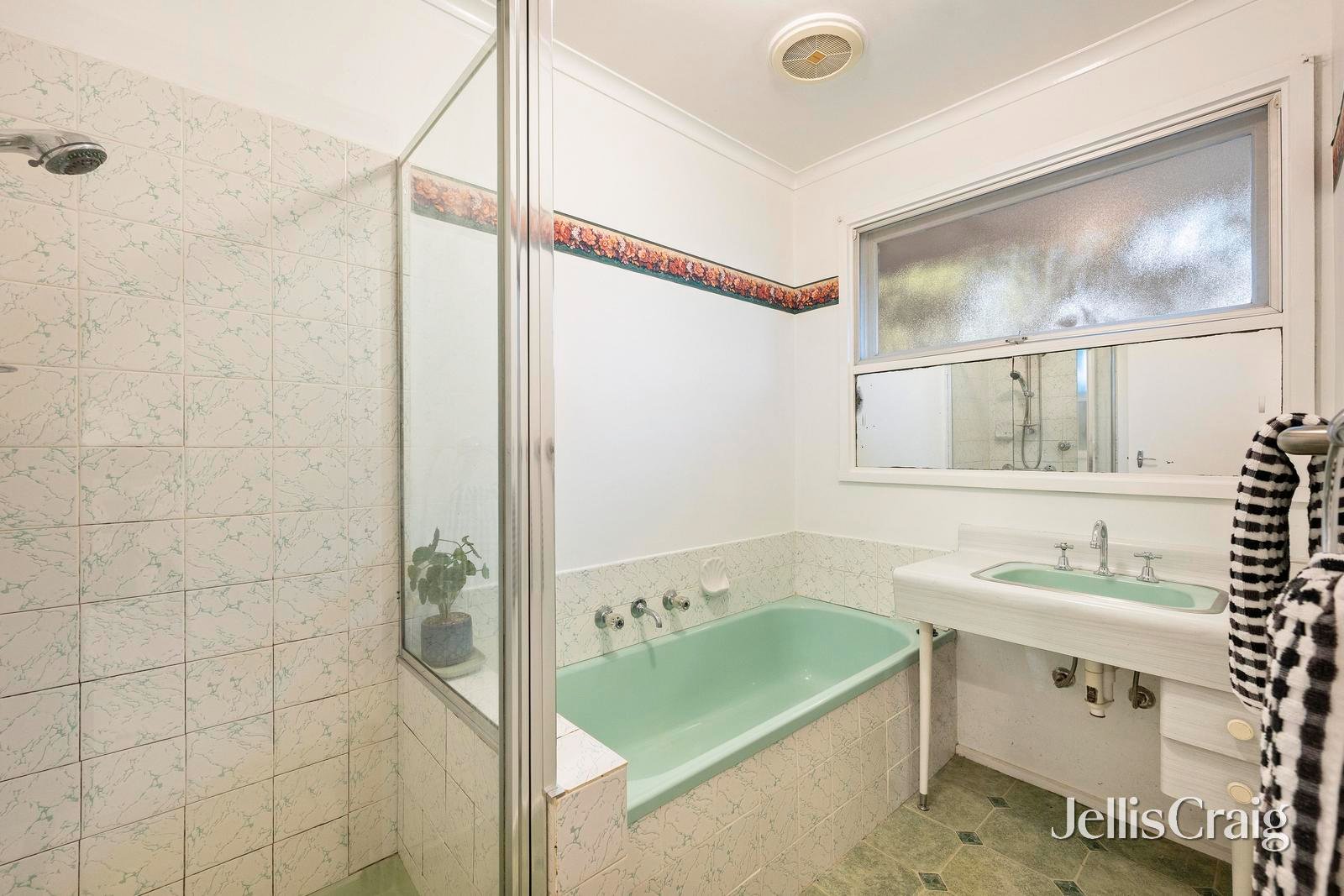 5 Turkeith Crescent, Croydon North image 8