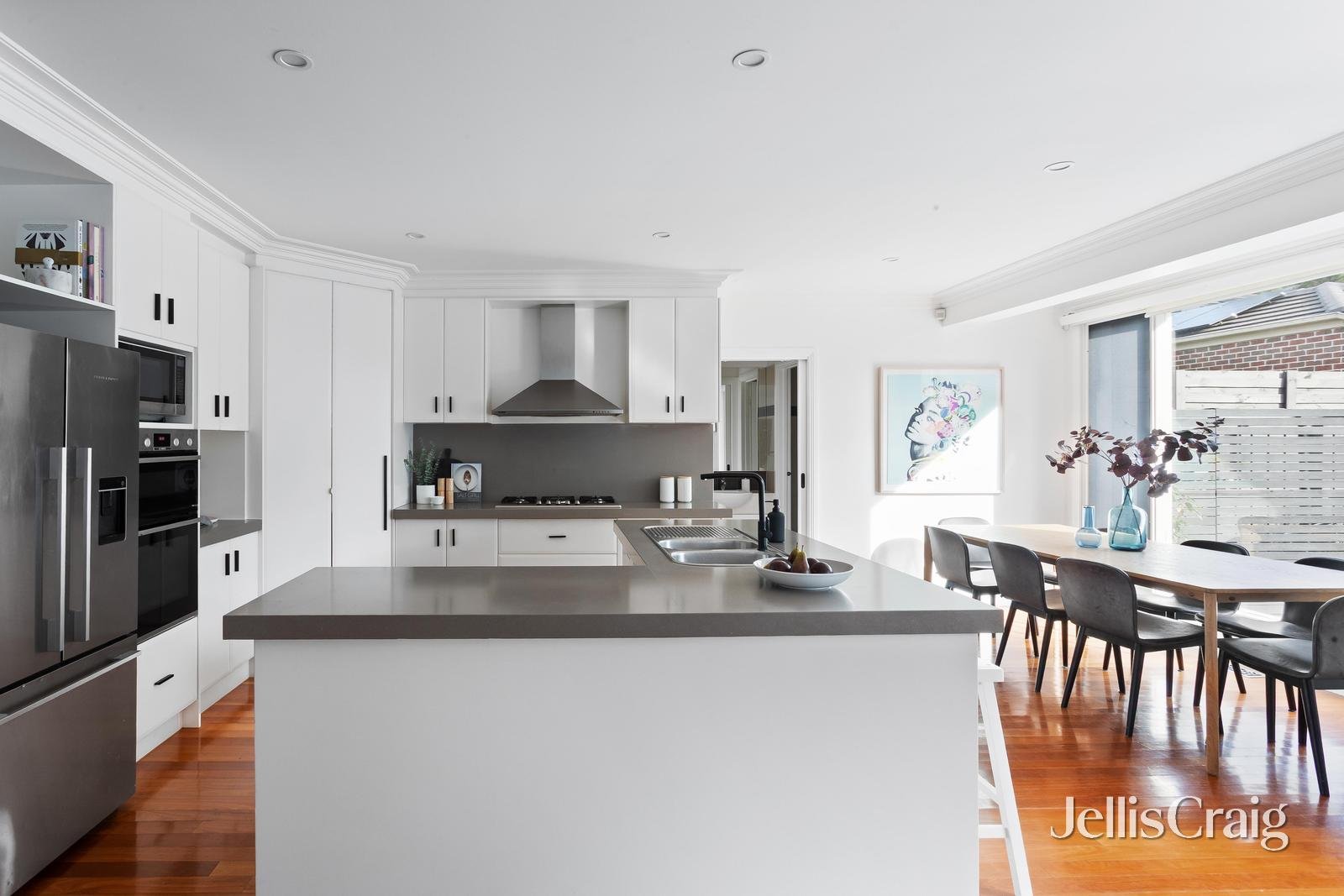 5 Twisden Road, Bentleigh image 5