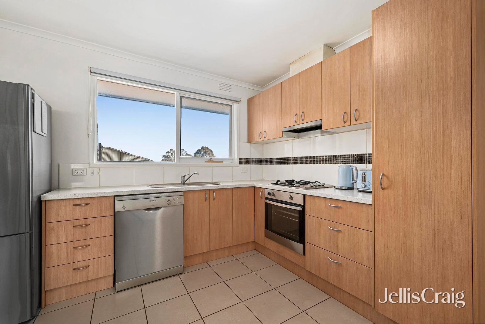 5 Uralla Court, Mooroolbark image 3