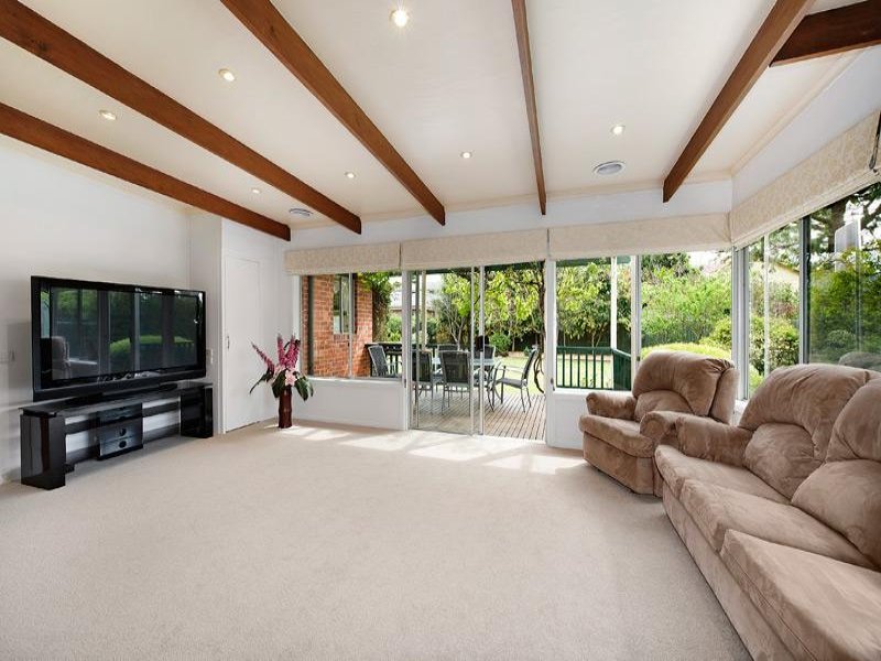 5 Venice Street, Box Hill South image 3