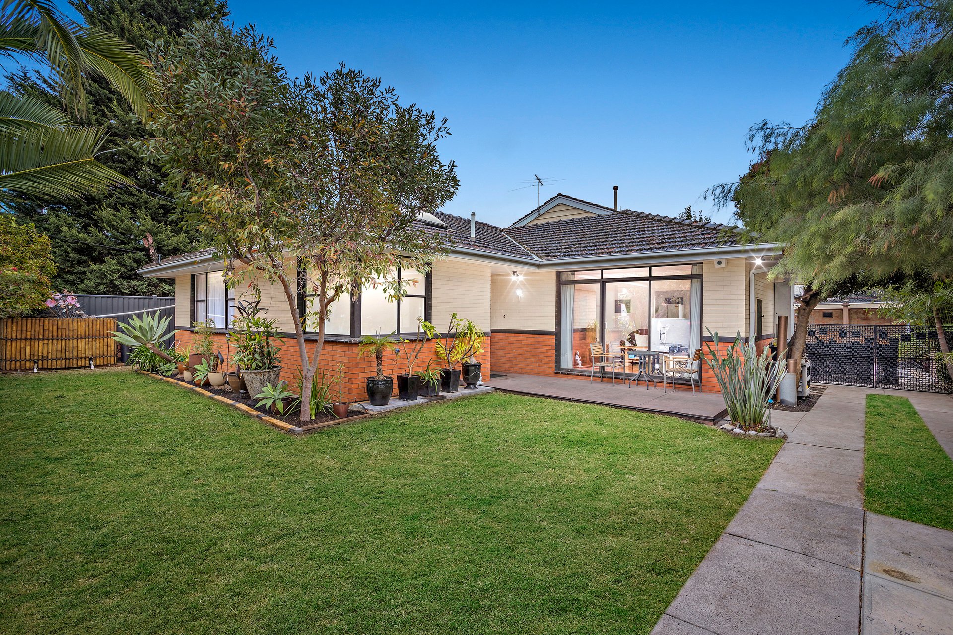 Property Gallery - Main Image