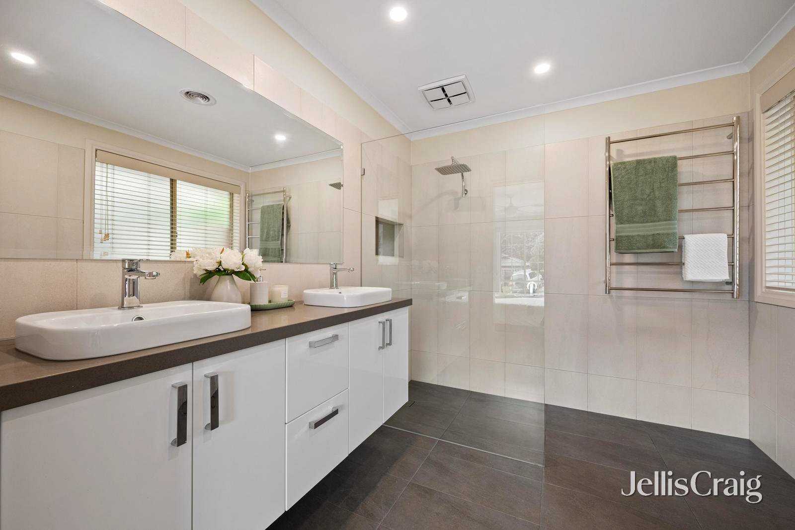 5 Vintage Grove, Chirnside&nbsp;Park image 11