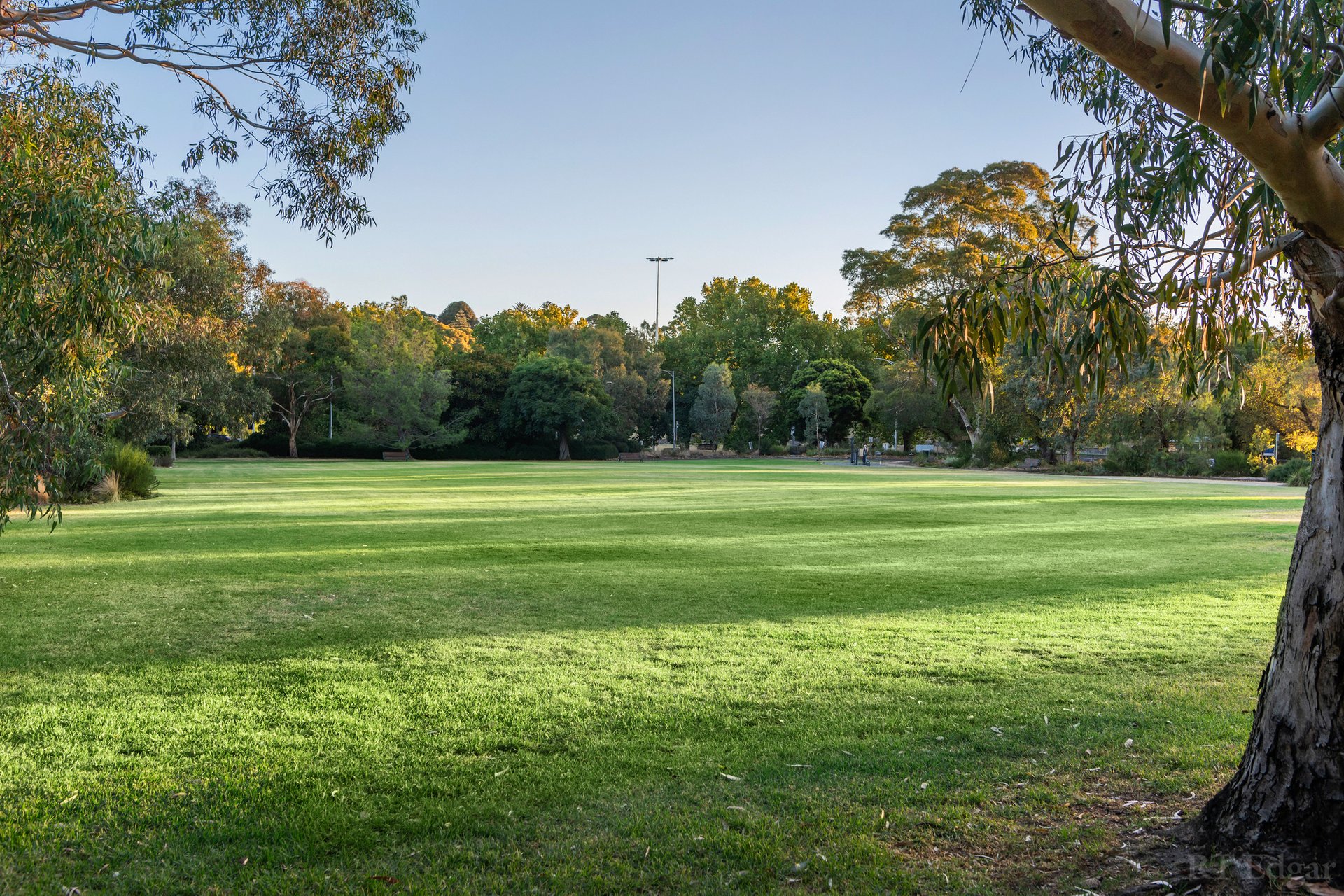 Property Gallery Thumbnail 19