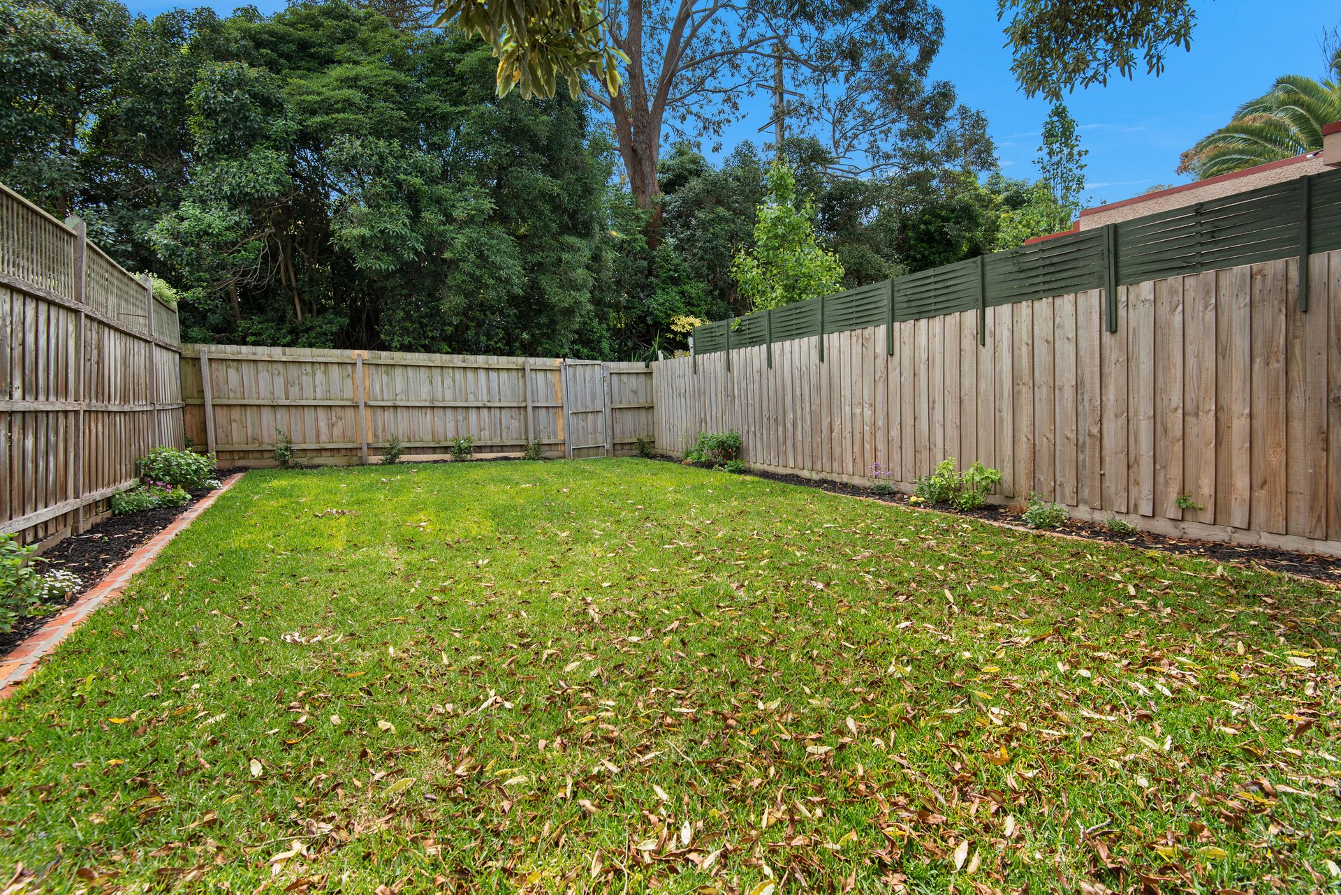 5 Warburton Road, Camberwell image 11