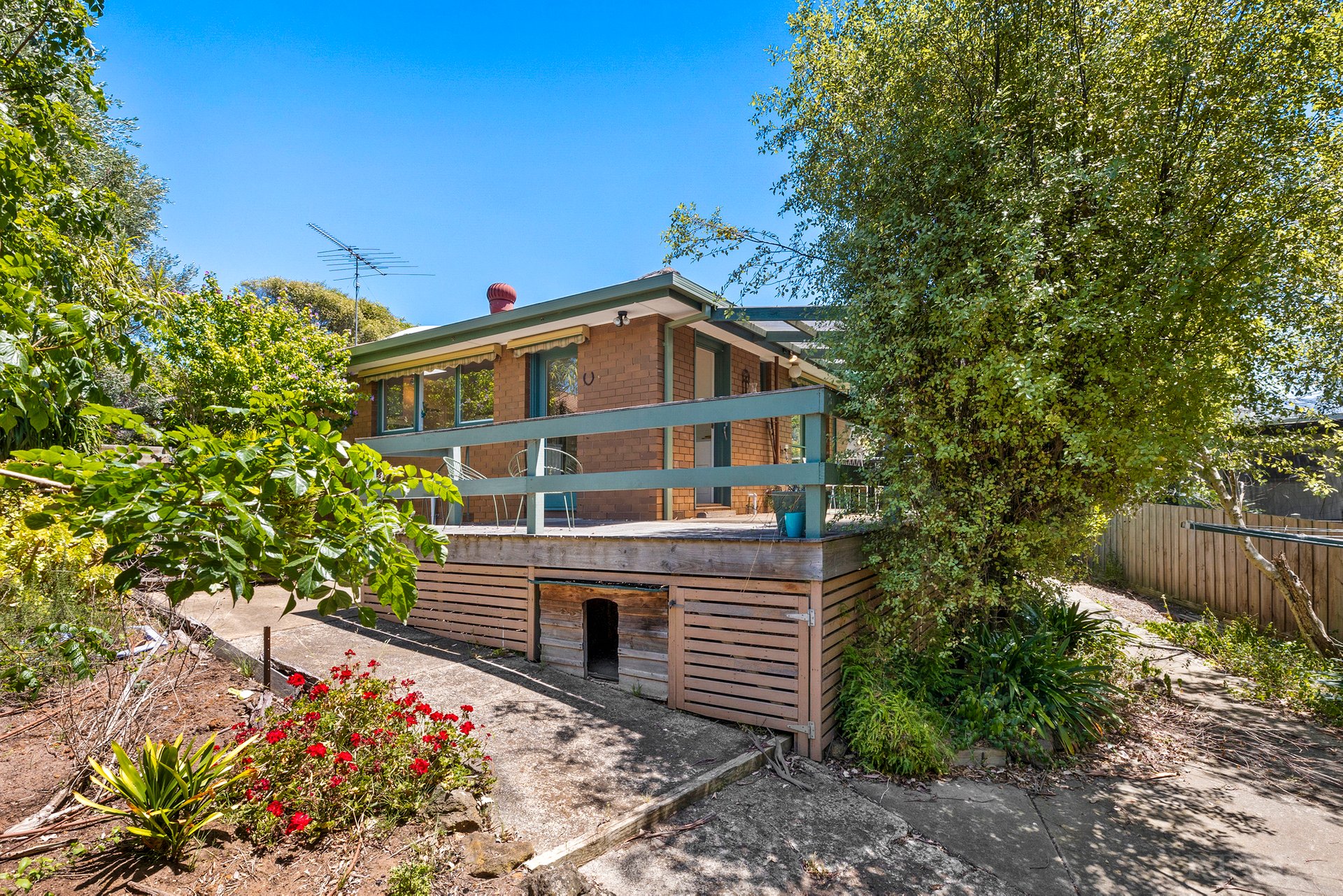 Property Gallery Thumbnail 11