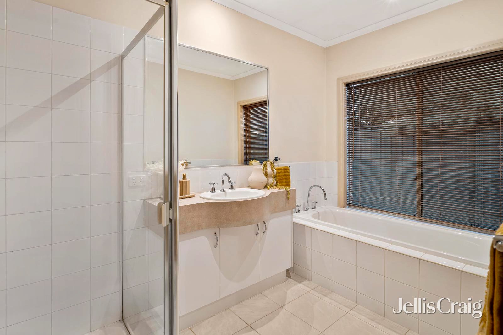 5 Waterford Place, Greensborough image 11