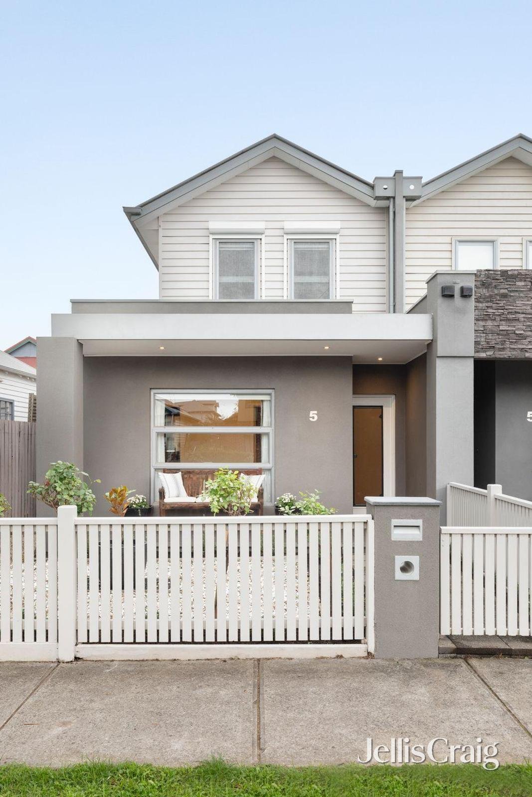 5 Whalley Street, Northcote image 2