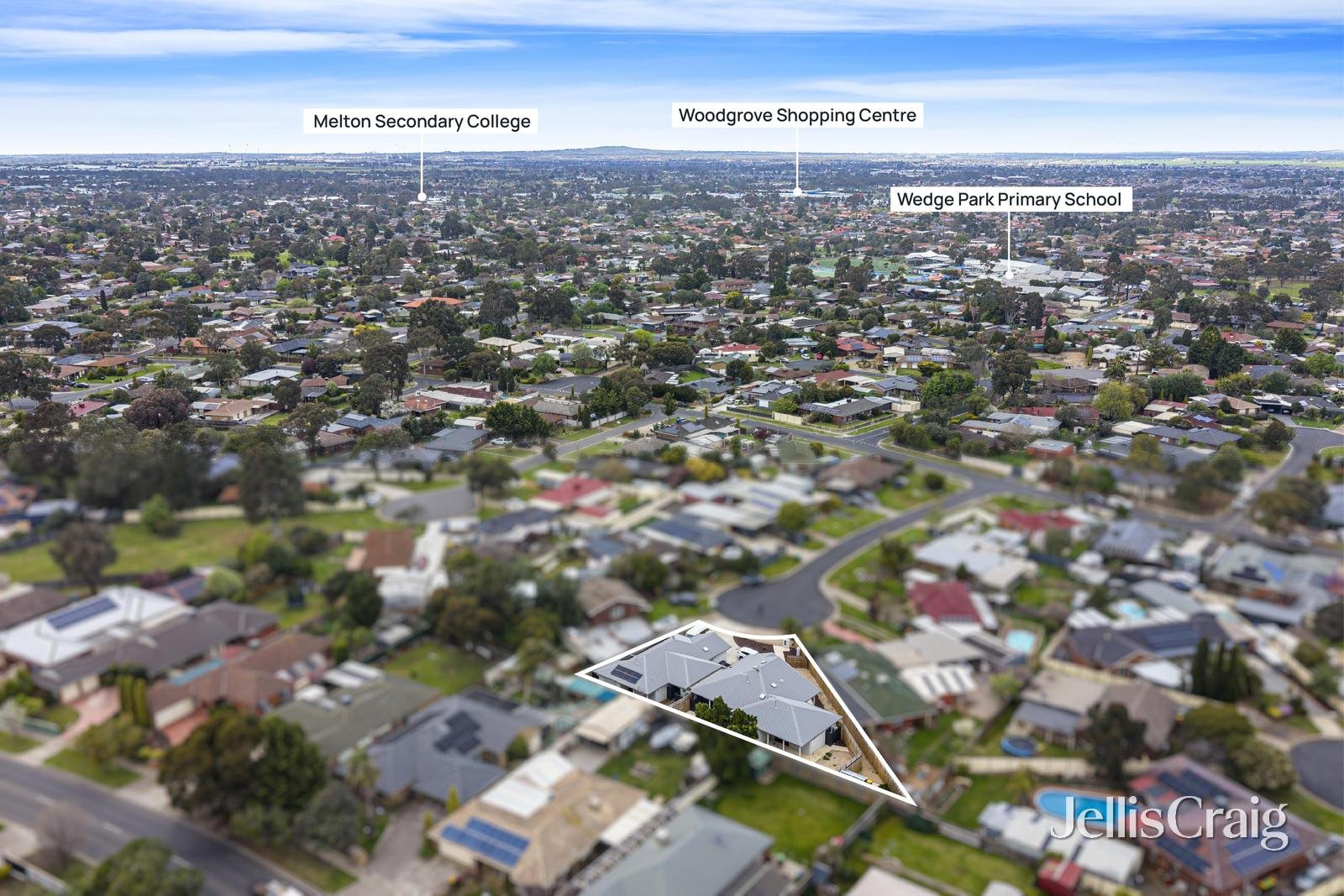 5 Windsor Place, Melton&nbsp;West image 2