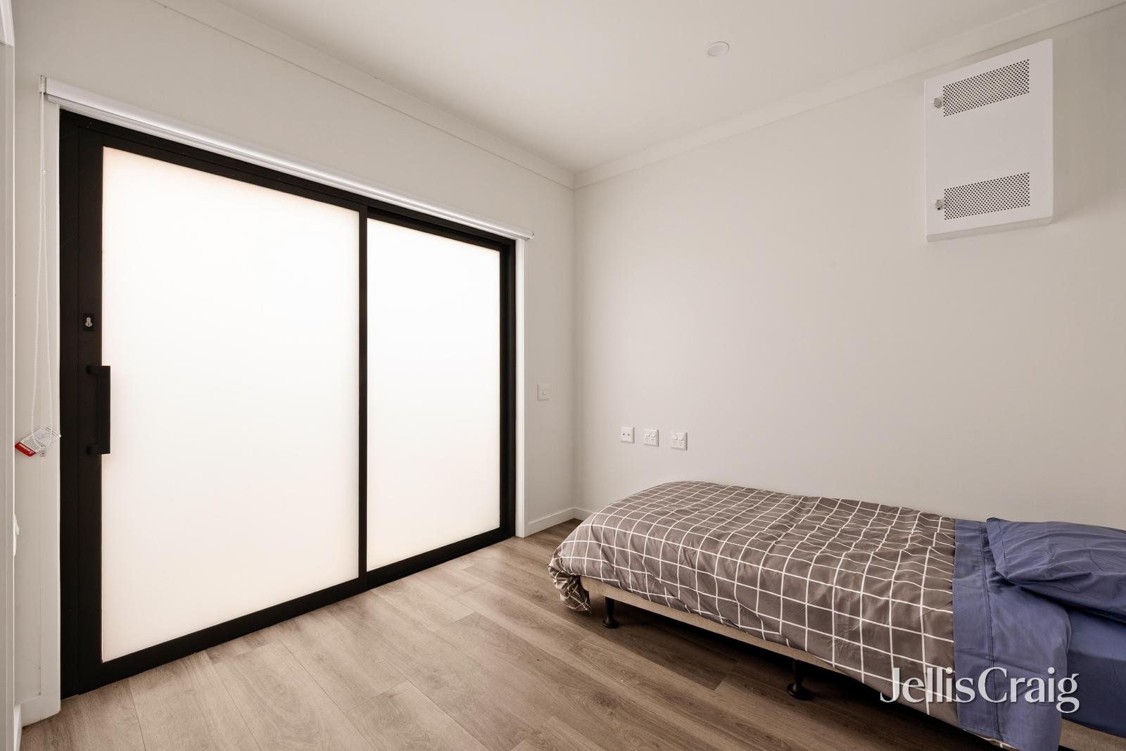 5 Windsor Place, Melton&nbsp;West image 9
