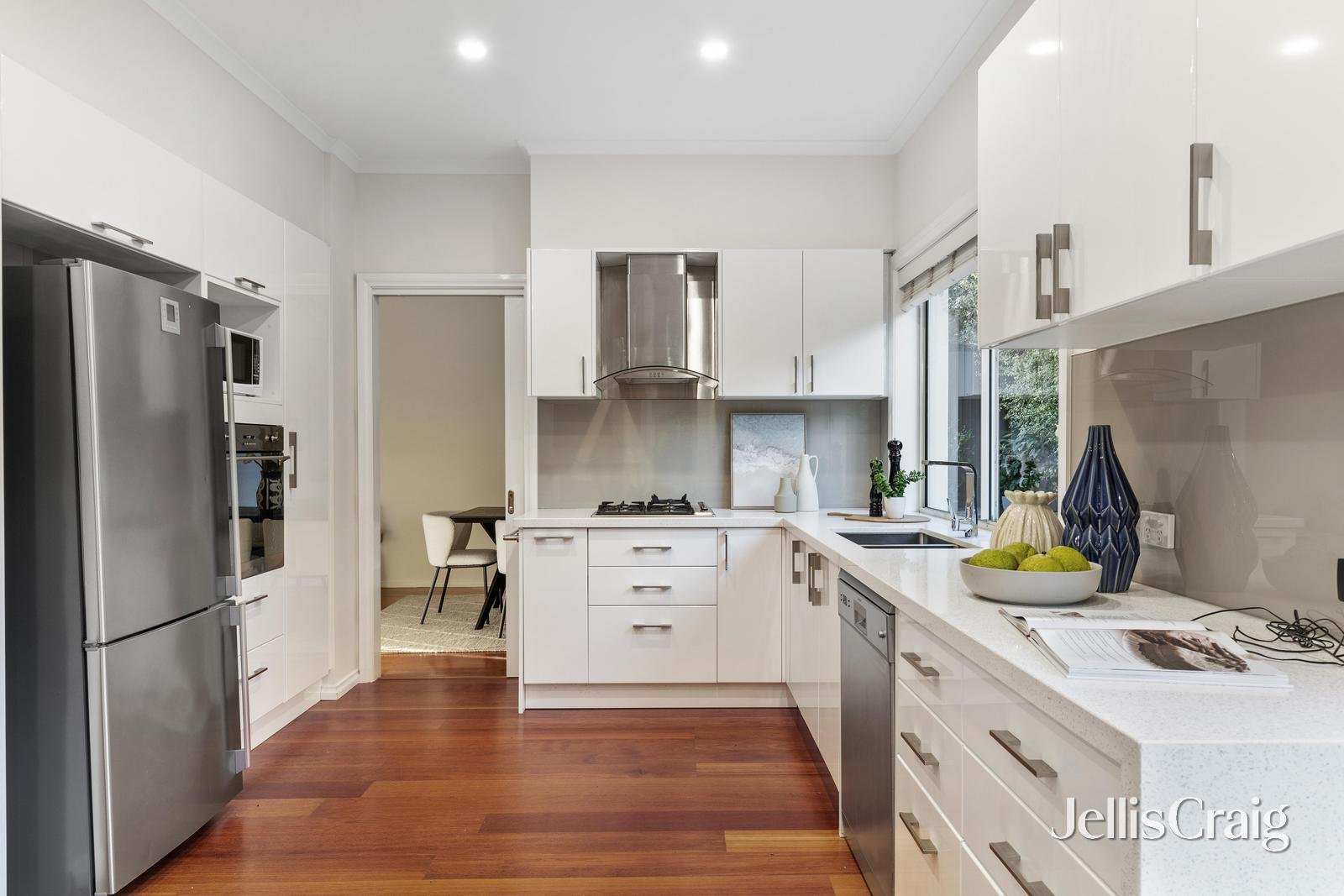 5 Winter Way, Glen Waverley image 5