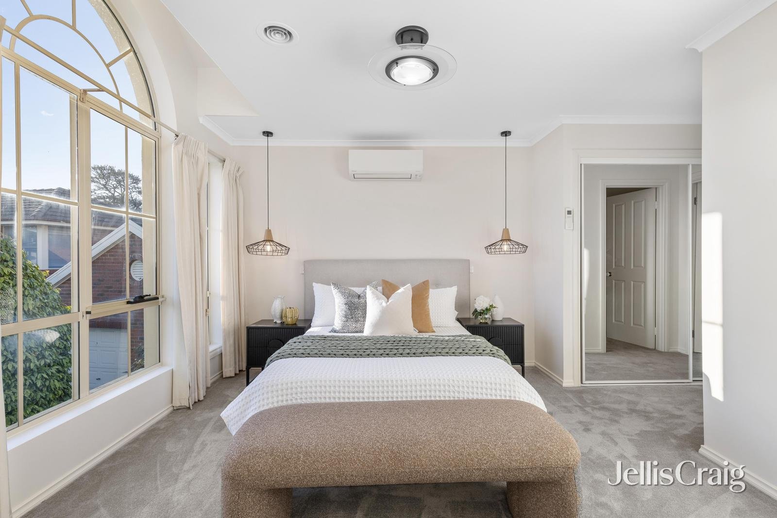 5 Winter Way, Glen Waverley image 8
