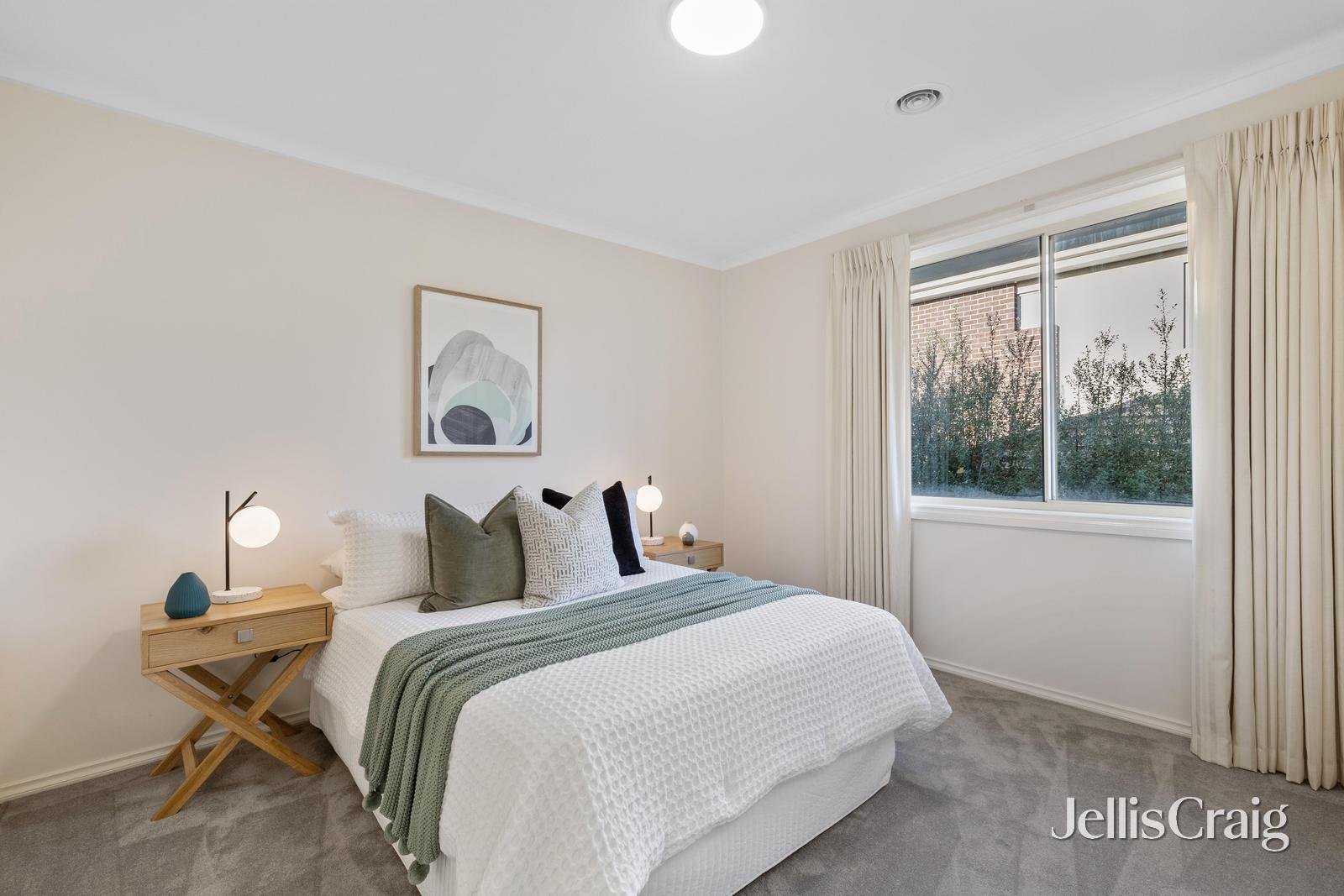 5 Winter Way, Glen Waverley image 10