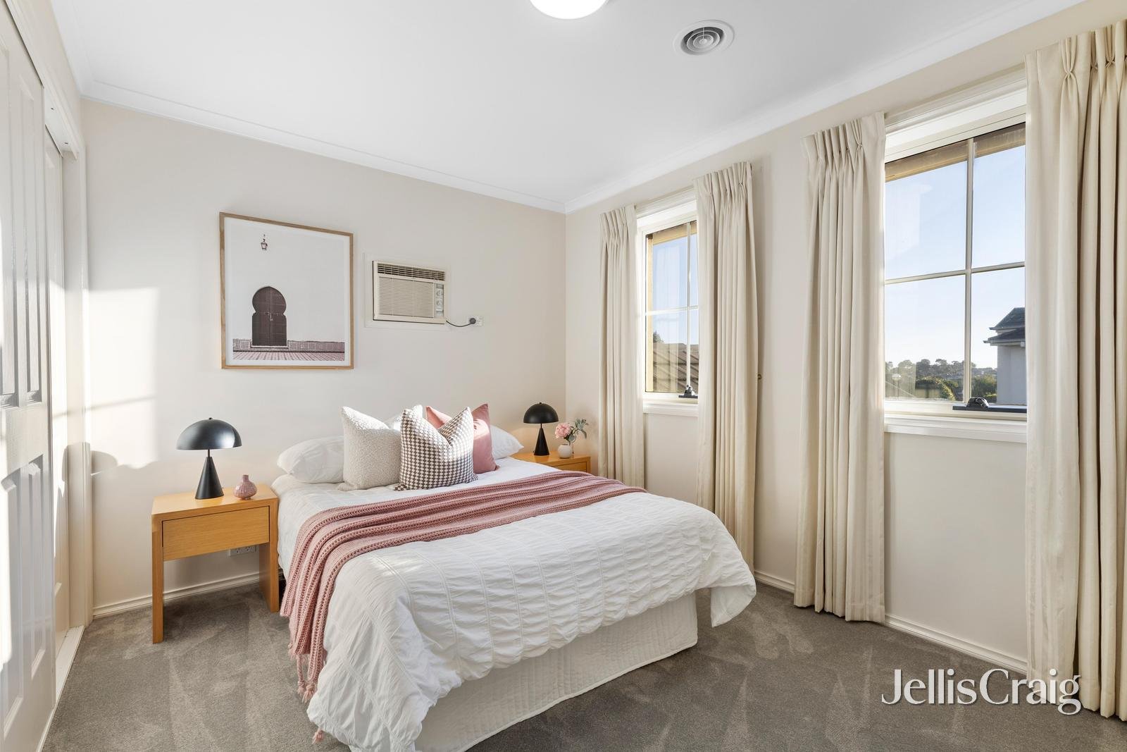 5 Winter Way, Glen Waverley image 13