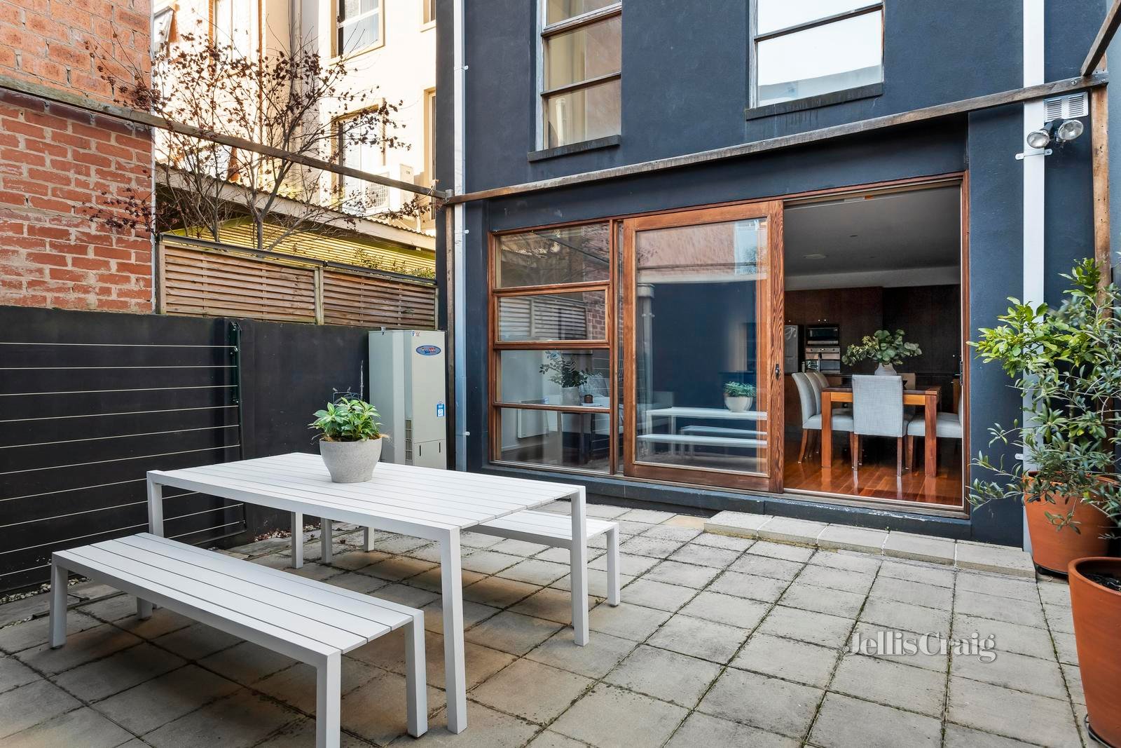 5 Yarra Bank Court, Abbotsford image 11