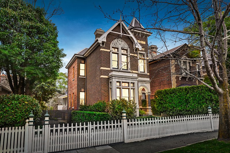 5 Yarra Street, Hawthorn image 1