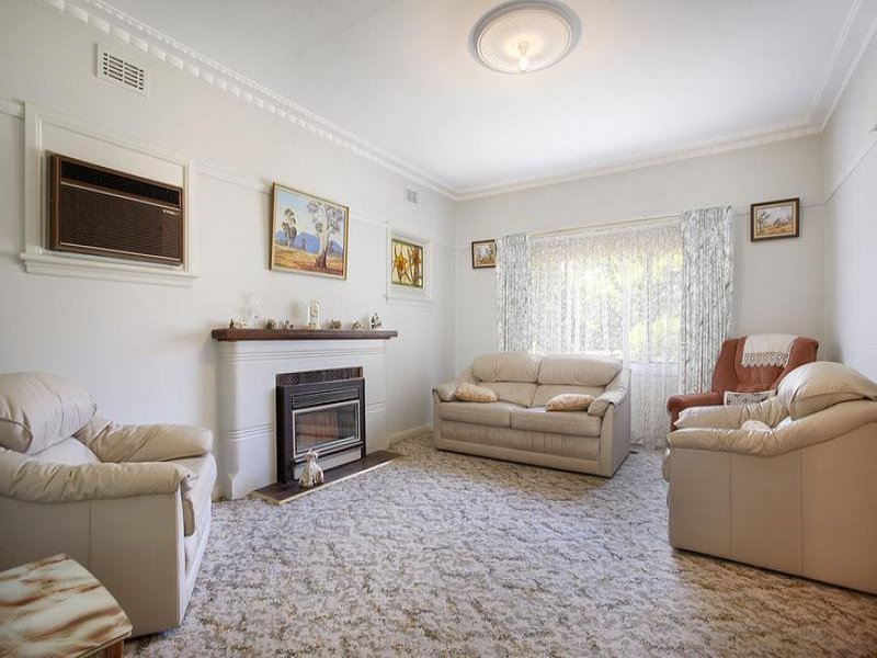 50 Birdwood Street, Balwyn image 2