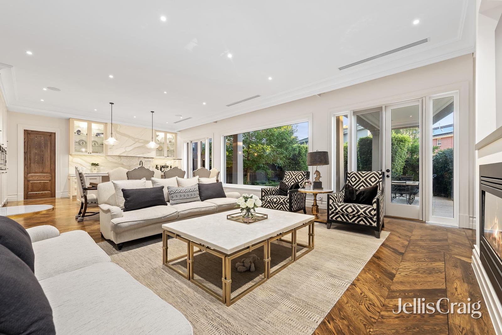 50 Bogong Avenue, Glen Waverley image 11