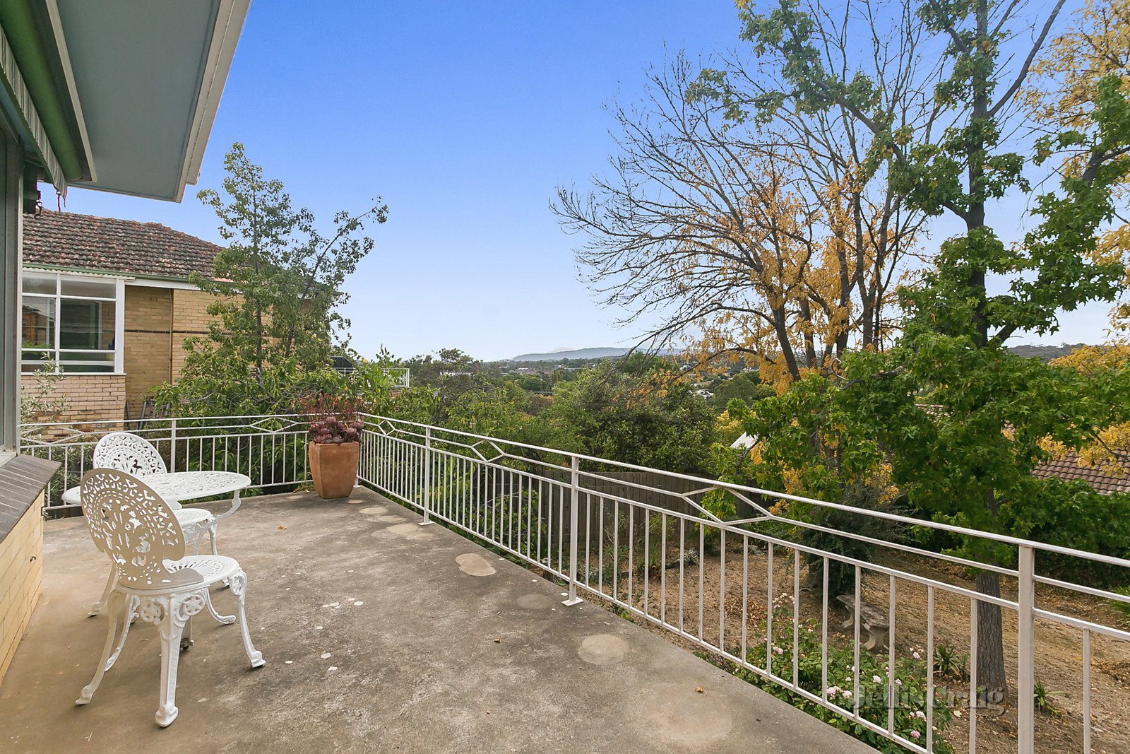 50 Bowden Street, Castlemaine image 3