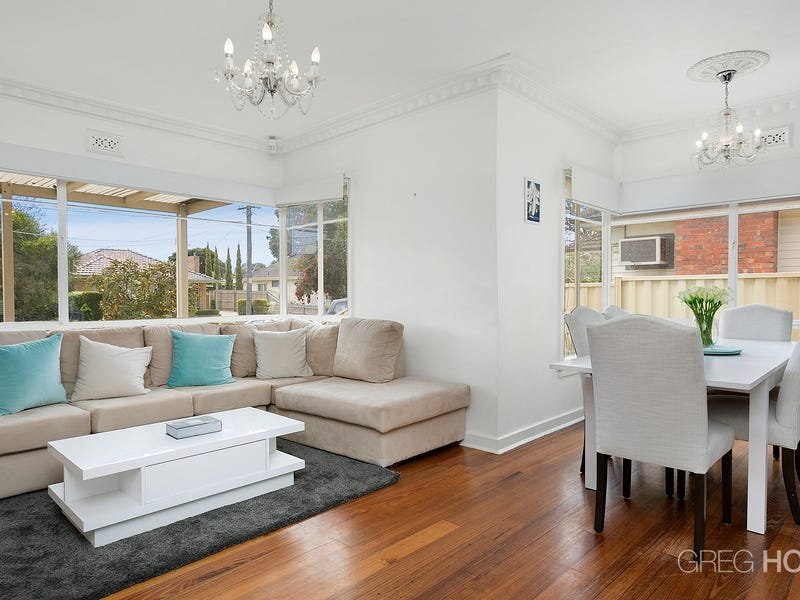 50 Bracken Grove, Altona image 3