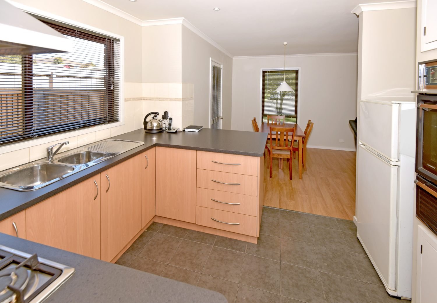 Property Gallery Thumbnail 3