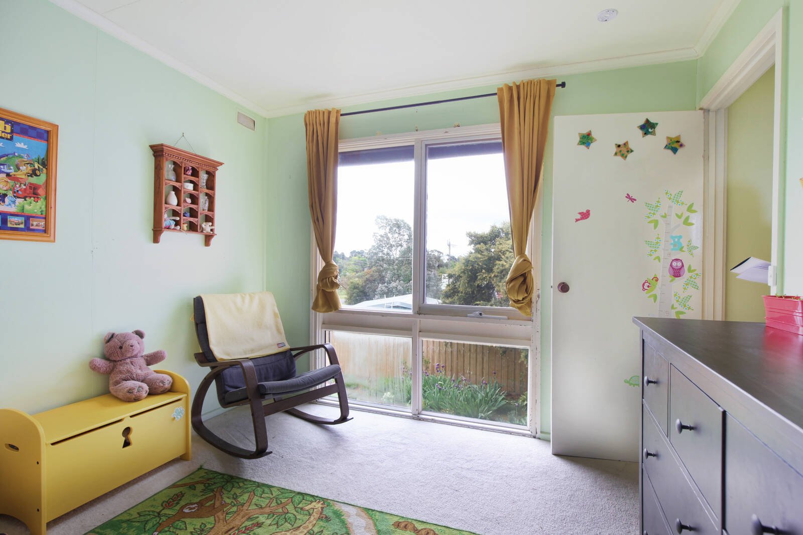 Property Gallery Thumbnail 8