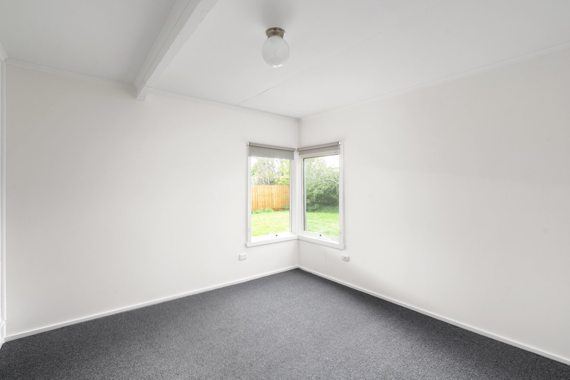 Property Gallery Thumbnail 4