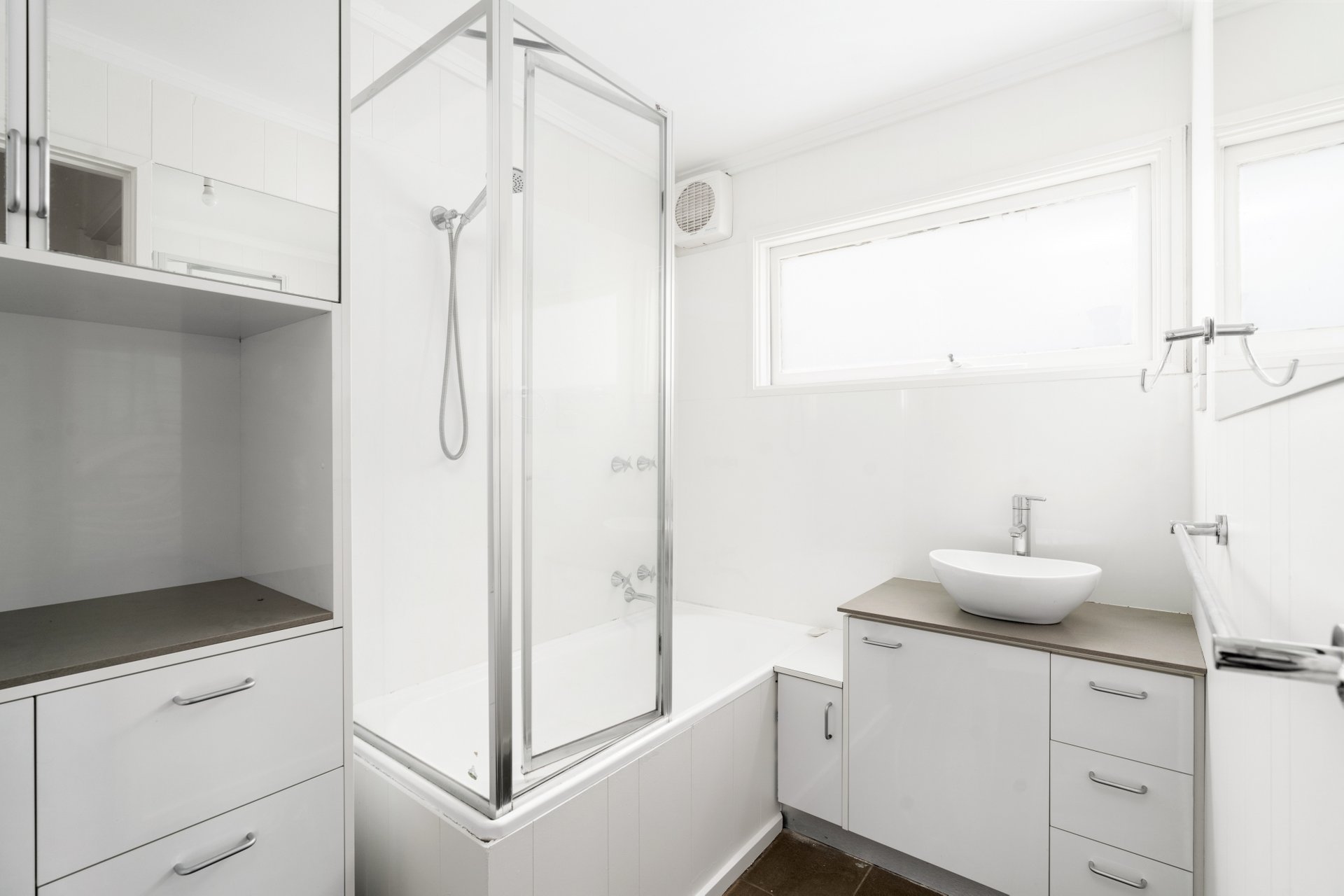 Property Gallery Thumbnail 7