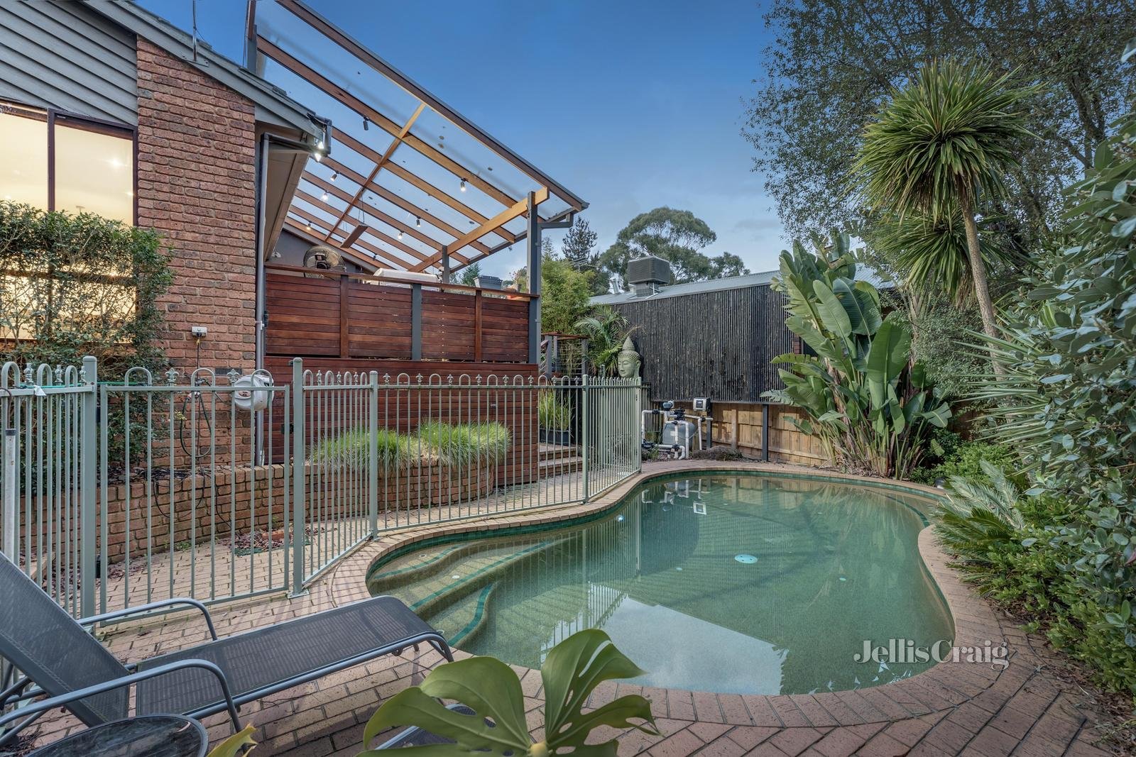 50 Edgerton Road, Mitcham image 11