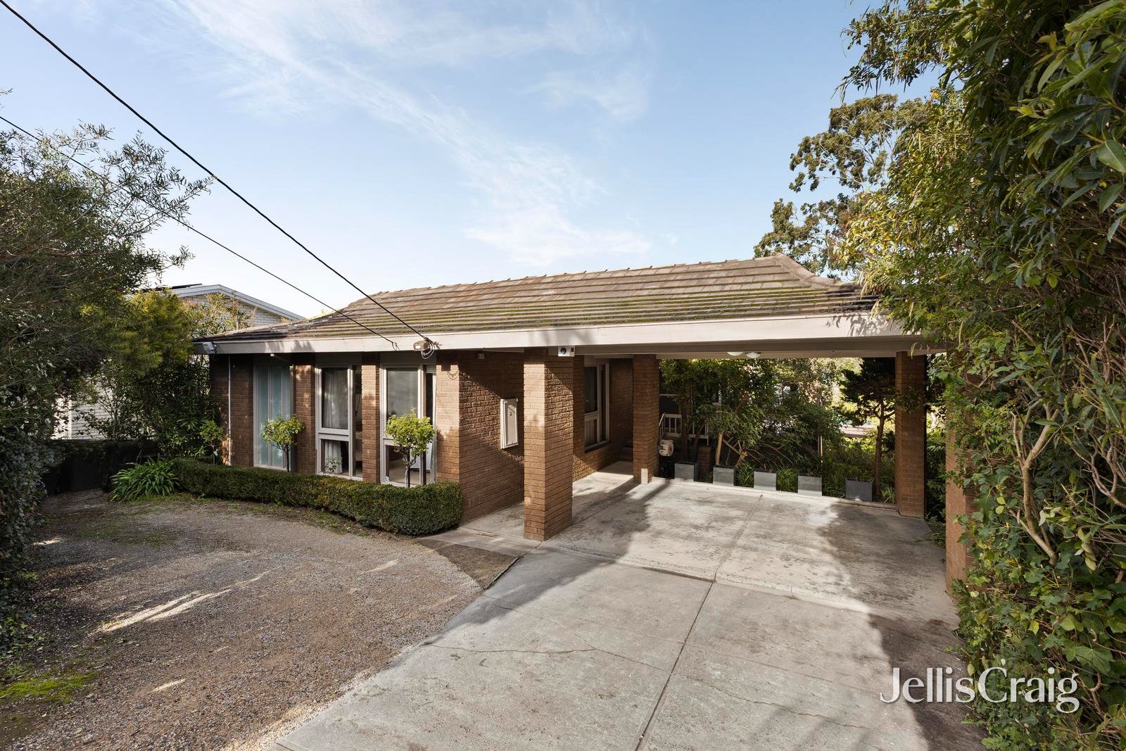 50 Golden Way, Bulleen image 1