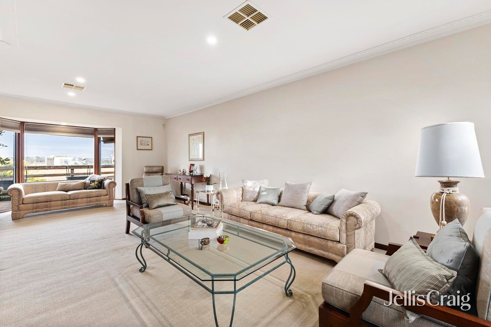 50 Golden Way, Bulleen image 6