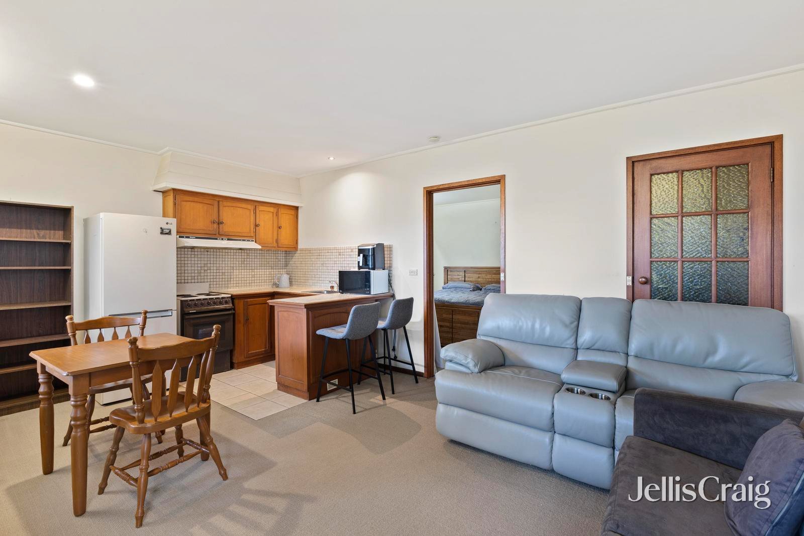 50 Golden Way, Bulleen image 15