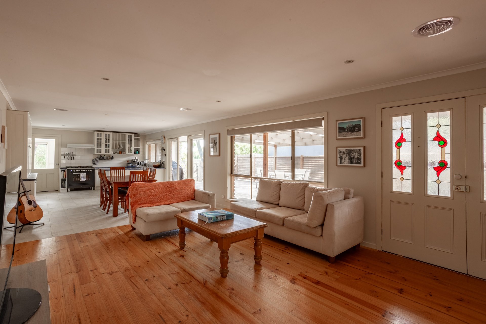 Property Gallery Thumbnail 11