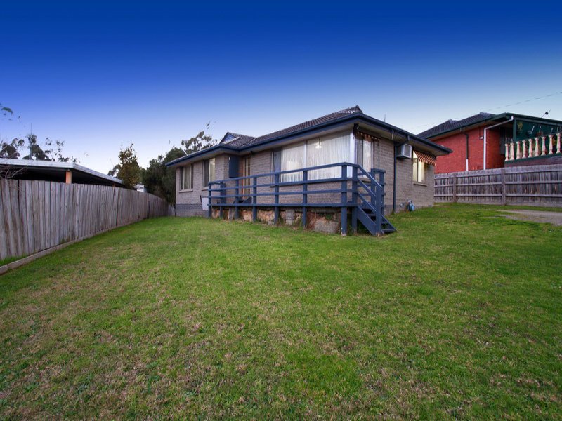 50 Greenslopes Drive, Mooroolbark image 15