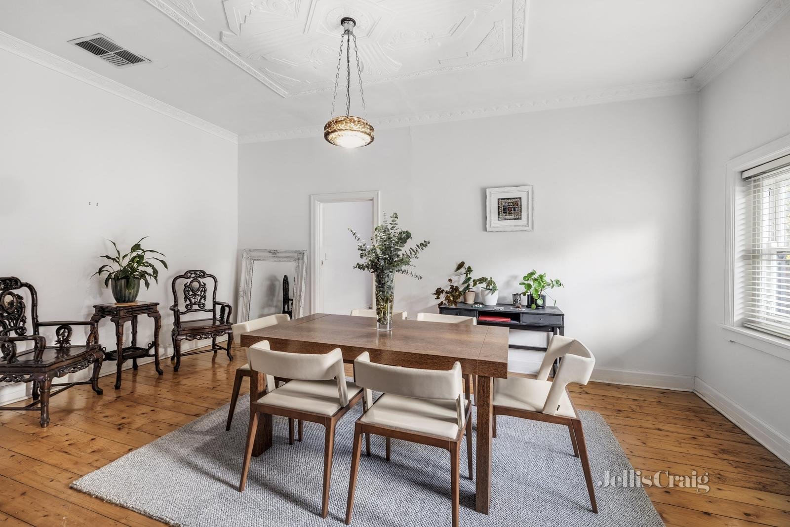 50 Harts Parade, Hawthorn East image 3
