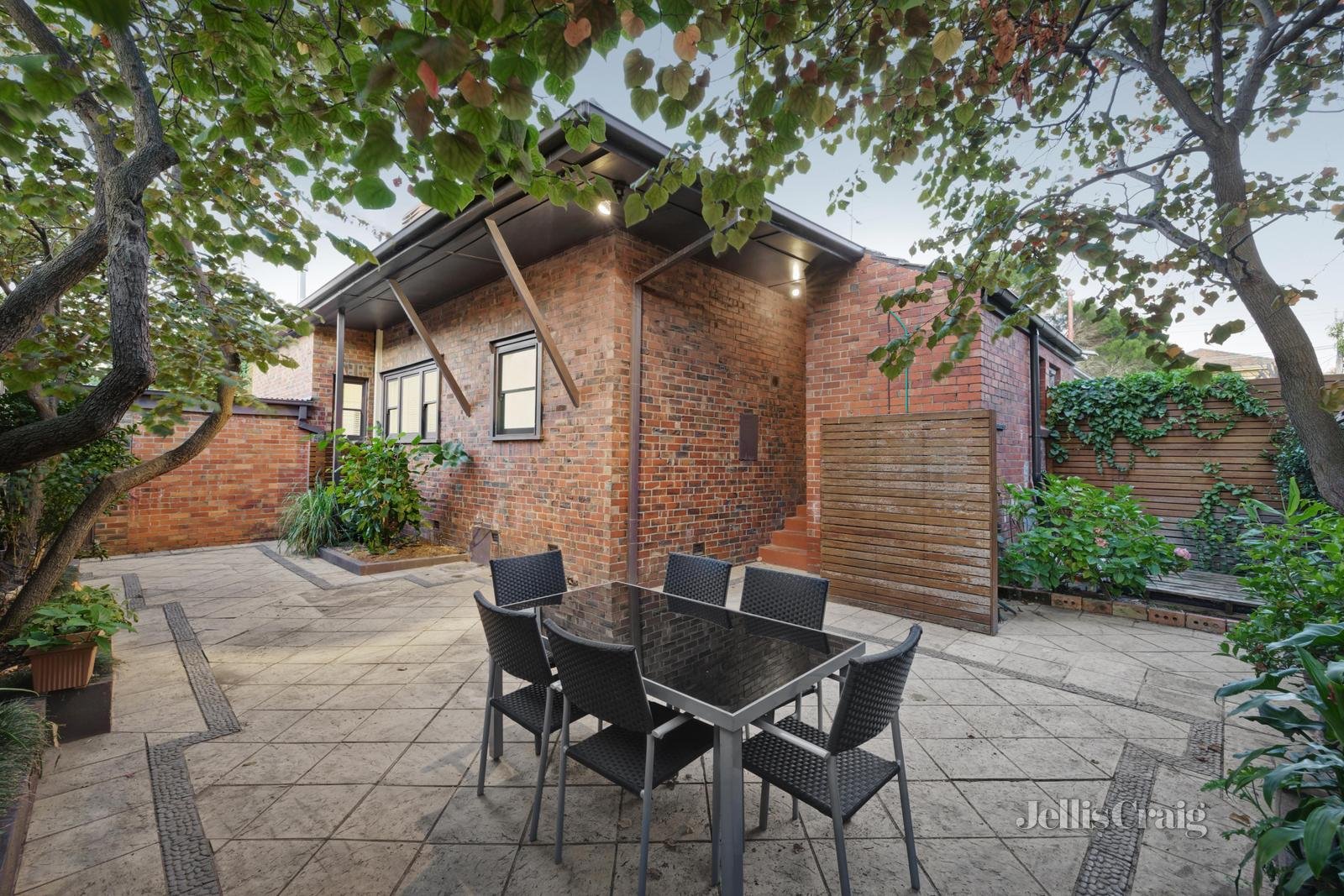 50 Harts Parade, Hawthorn East image 8
